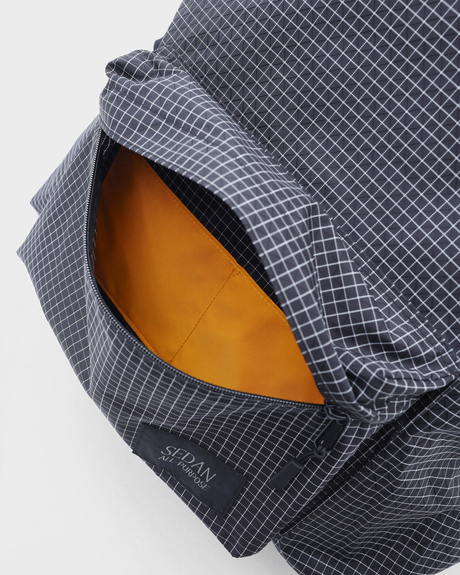 Grid Back Pack