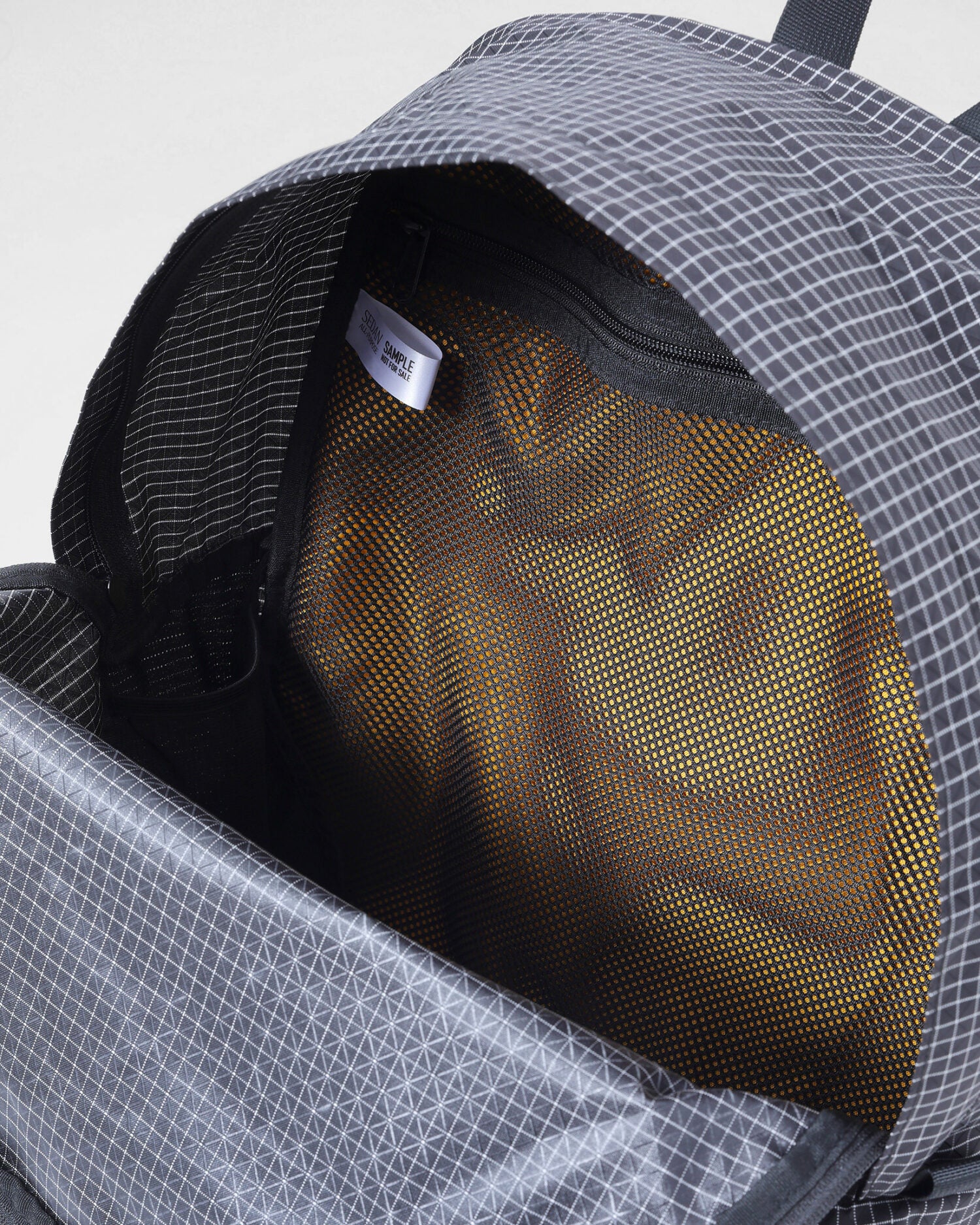 Grid Back Pack
