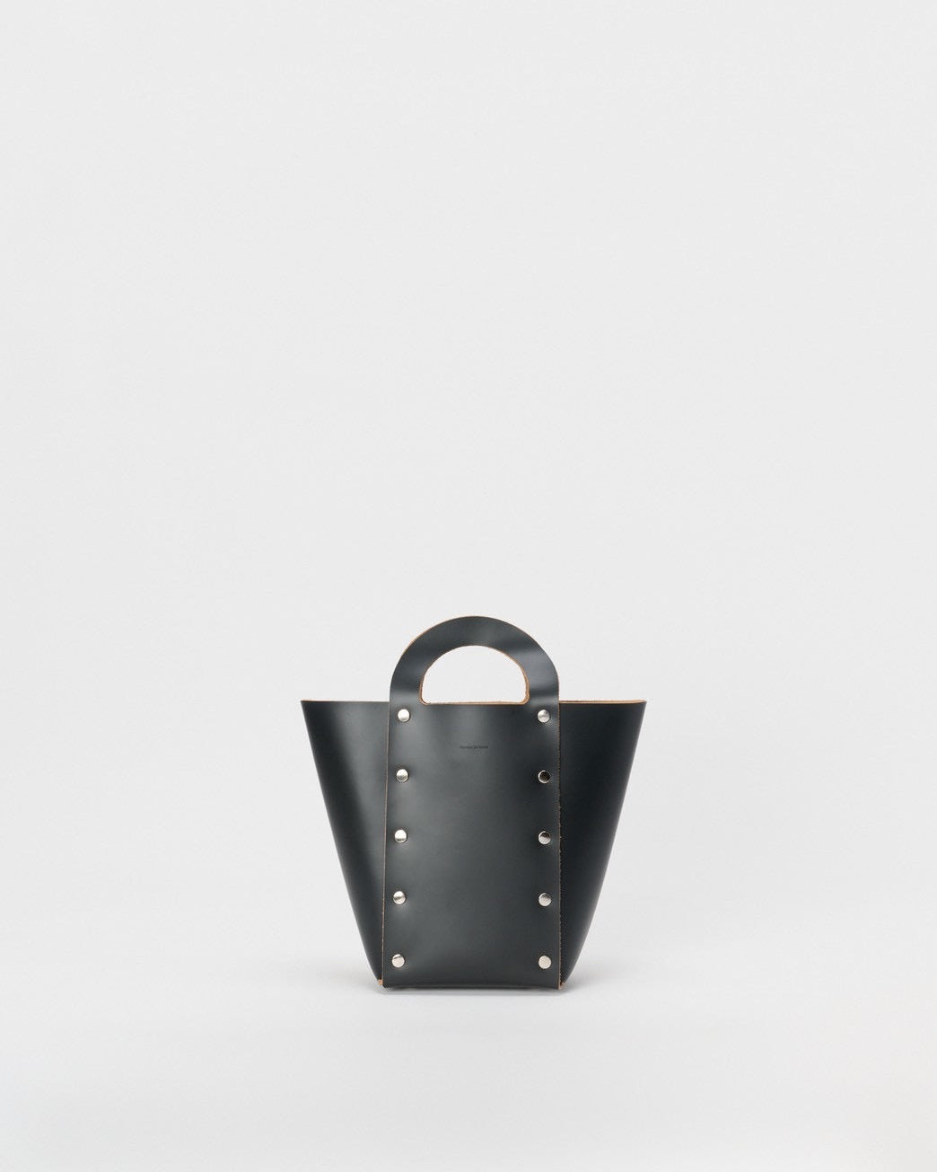 assemble daikei hand bag M