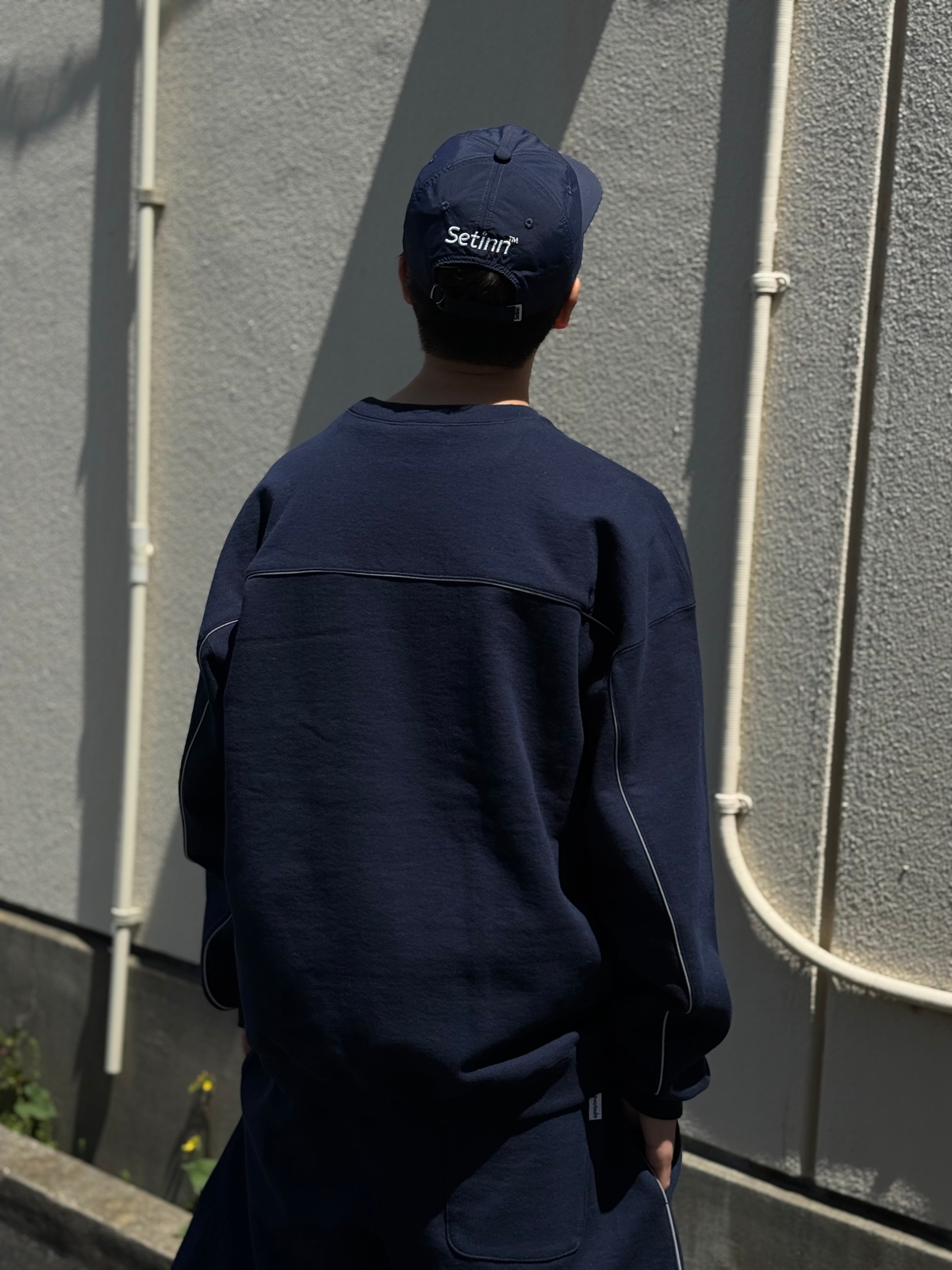 REFLECTOR CREW SWEAT SHIRT