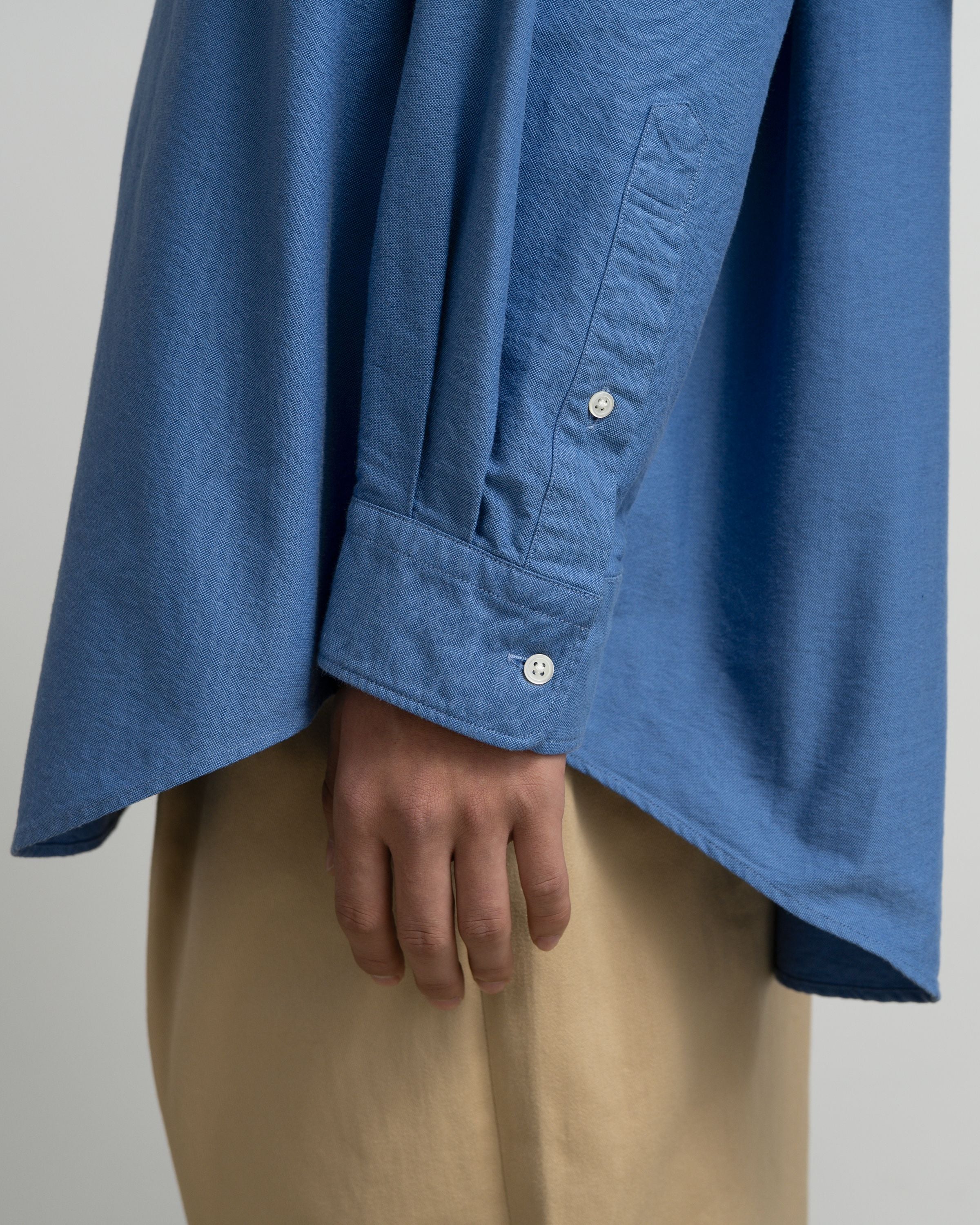 8/1(土)発売】Oxford L/S Oversized Band Collar Shirt