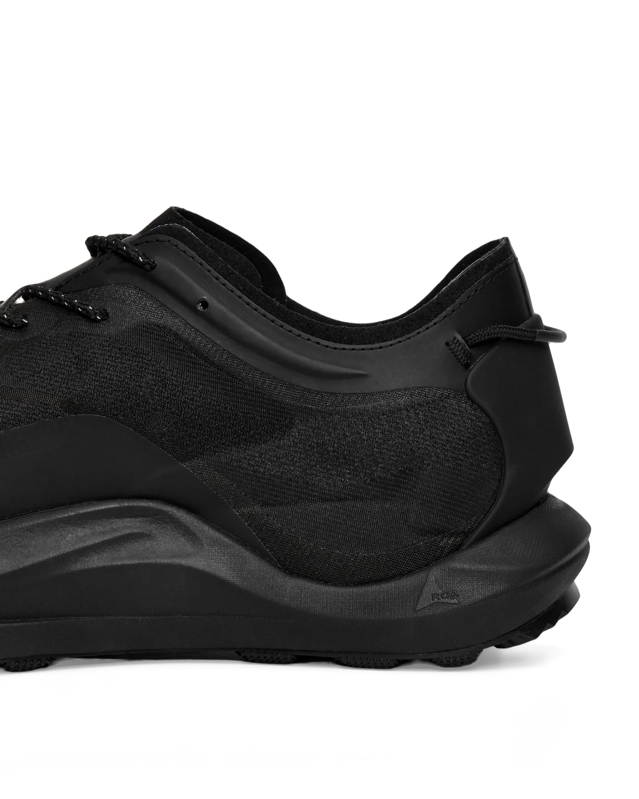 Sella - Black