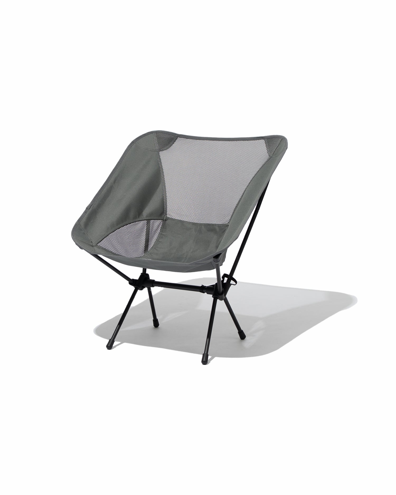 【6/27(土)発売】COMPACT FOLDING CHAIR