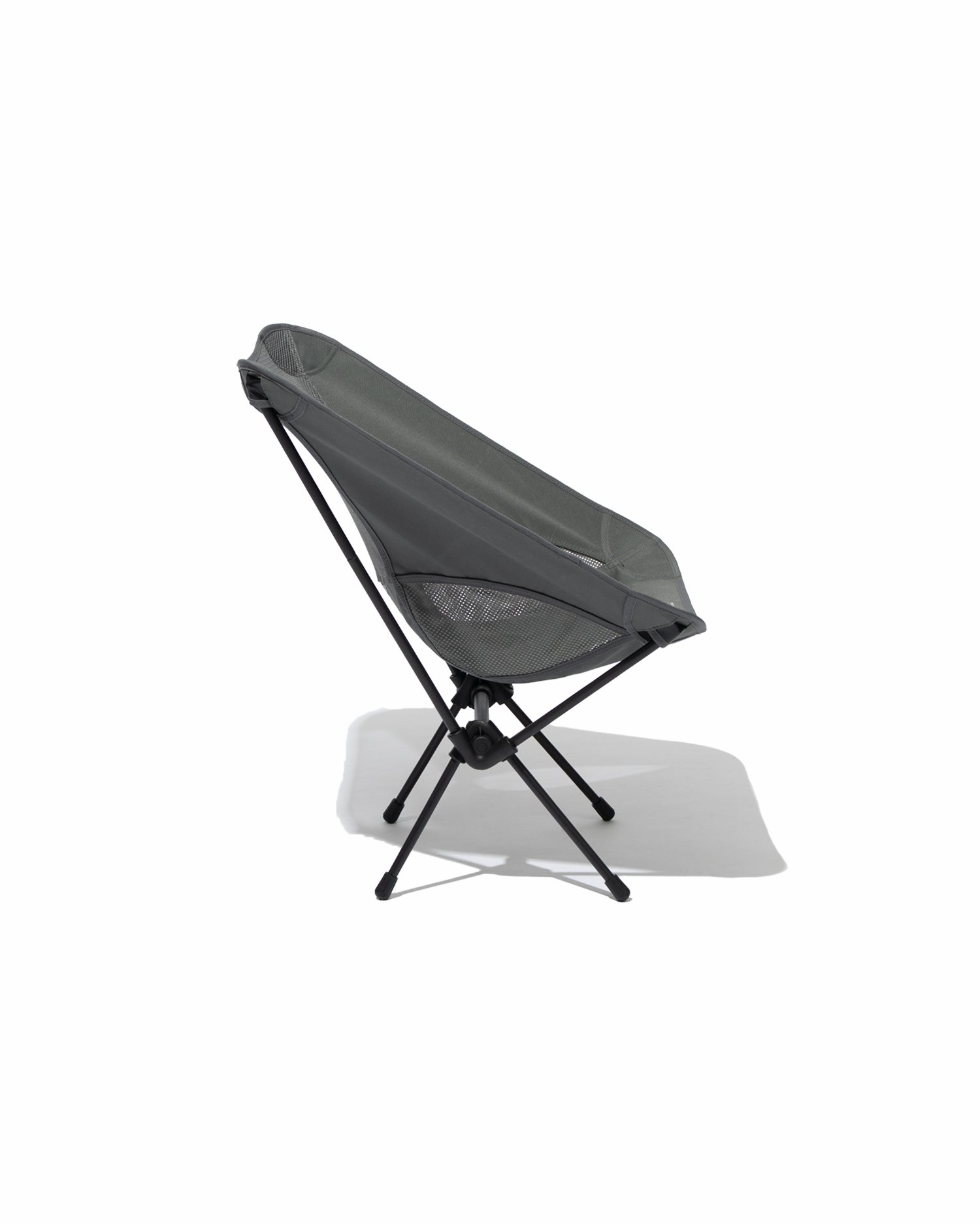 【6/27(土)発売】COMPACT FOLDING CHAIR