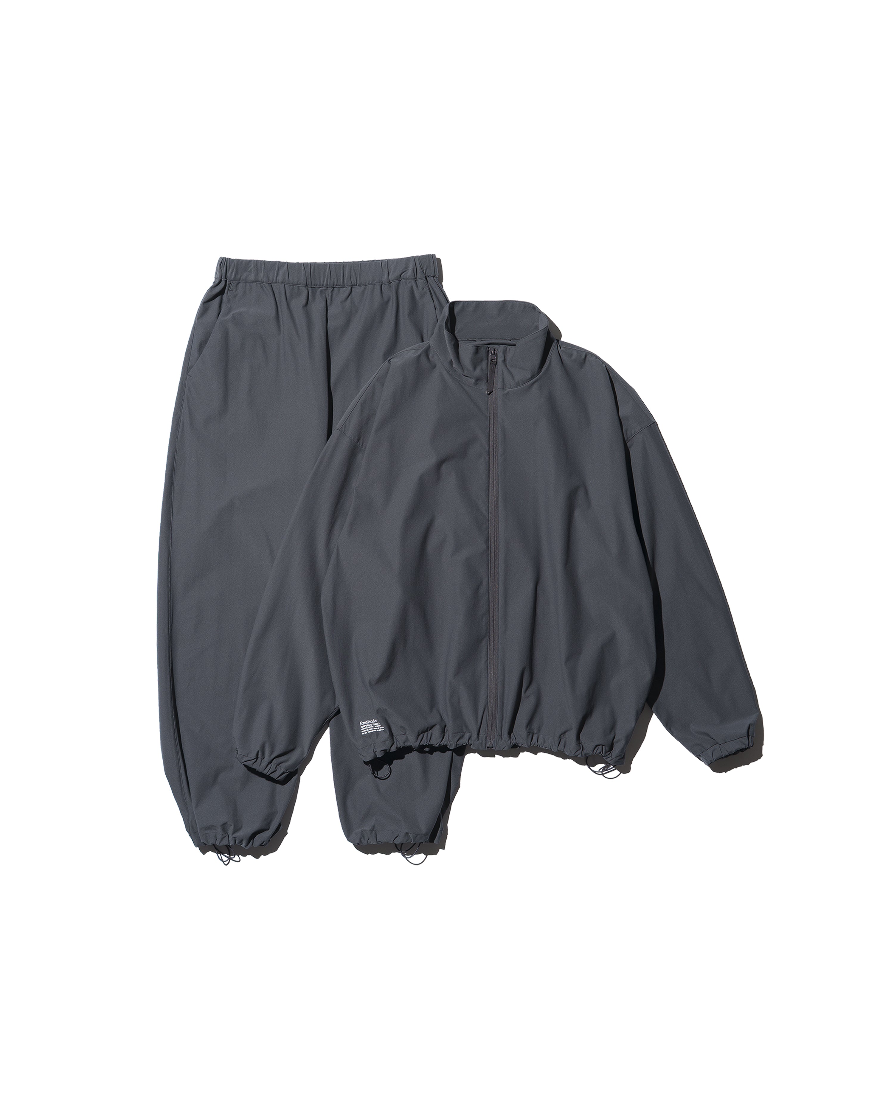 【8/15(土)発売】CORPORATE TRACK SUIT