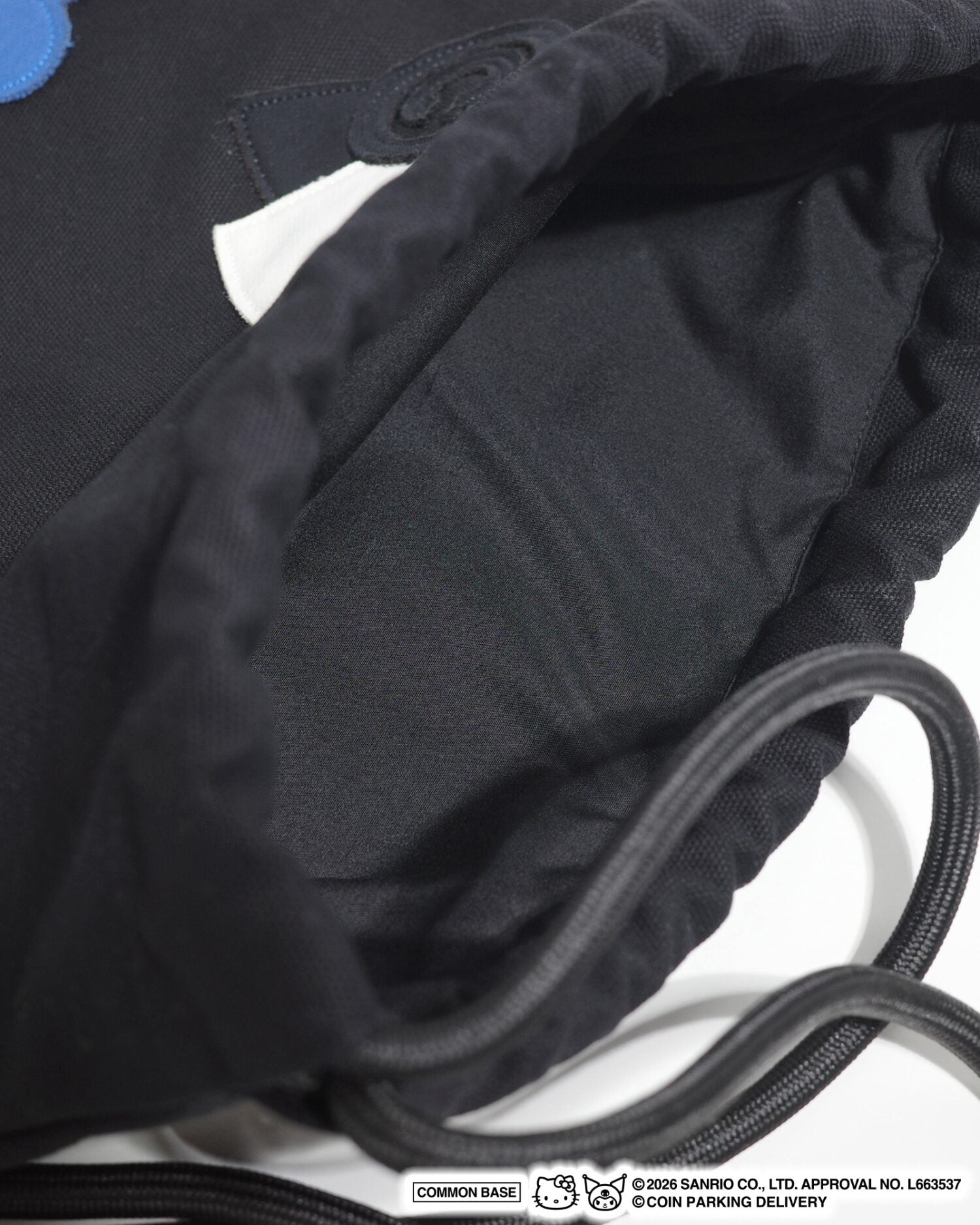 COIN PARKING DELIVERY × SANRIO CHARACTERS KNAPSACK