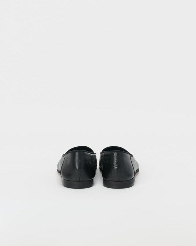 【6/13(土)発売】oval moca