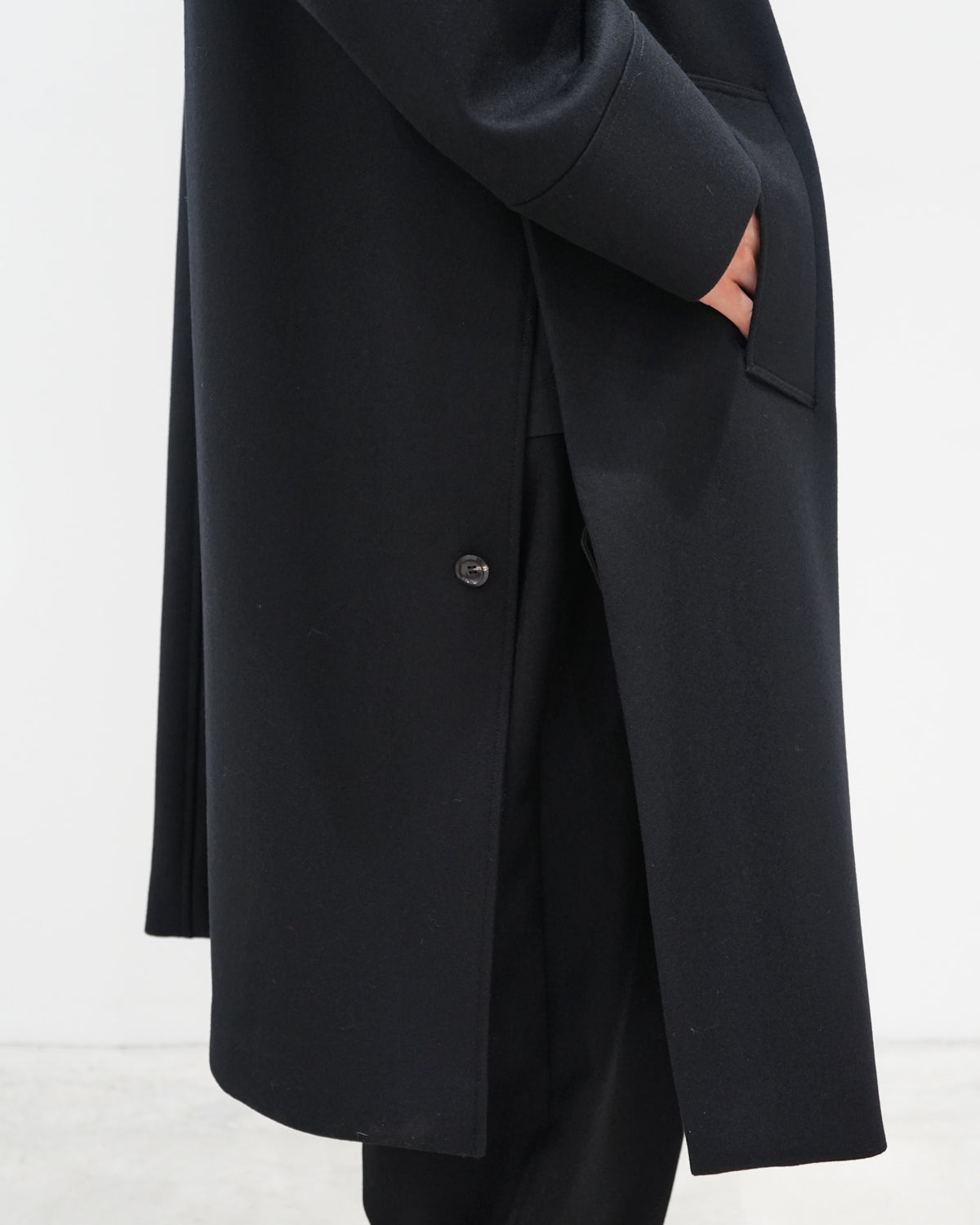 THE BAL COLLAR COAT