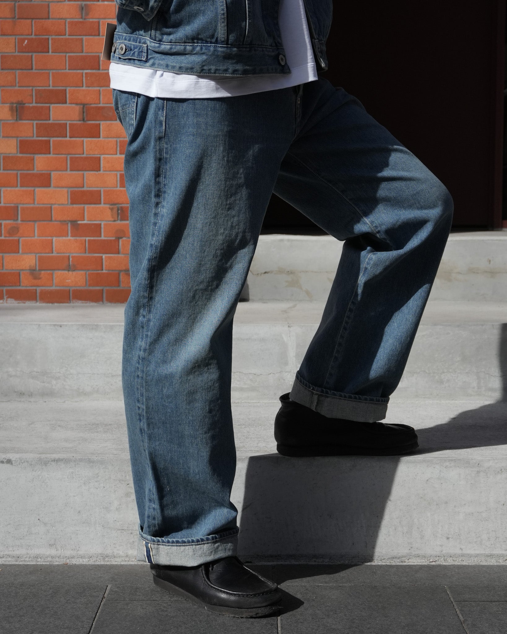 PANTS (DENIM PANTS)