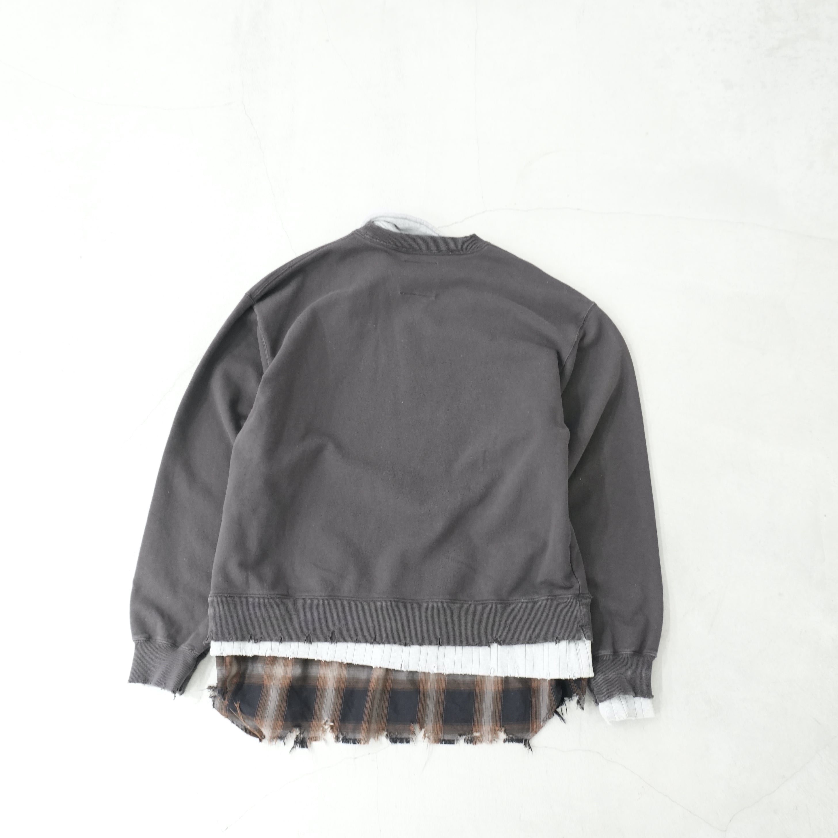 TRIPLE LAYERED PULLOVER