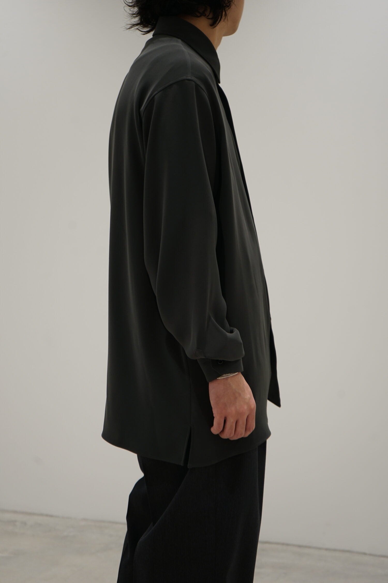 REGULAR COLLAR SHIRT - BRUSHED FIBRIL SATAIN