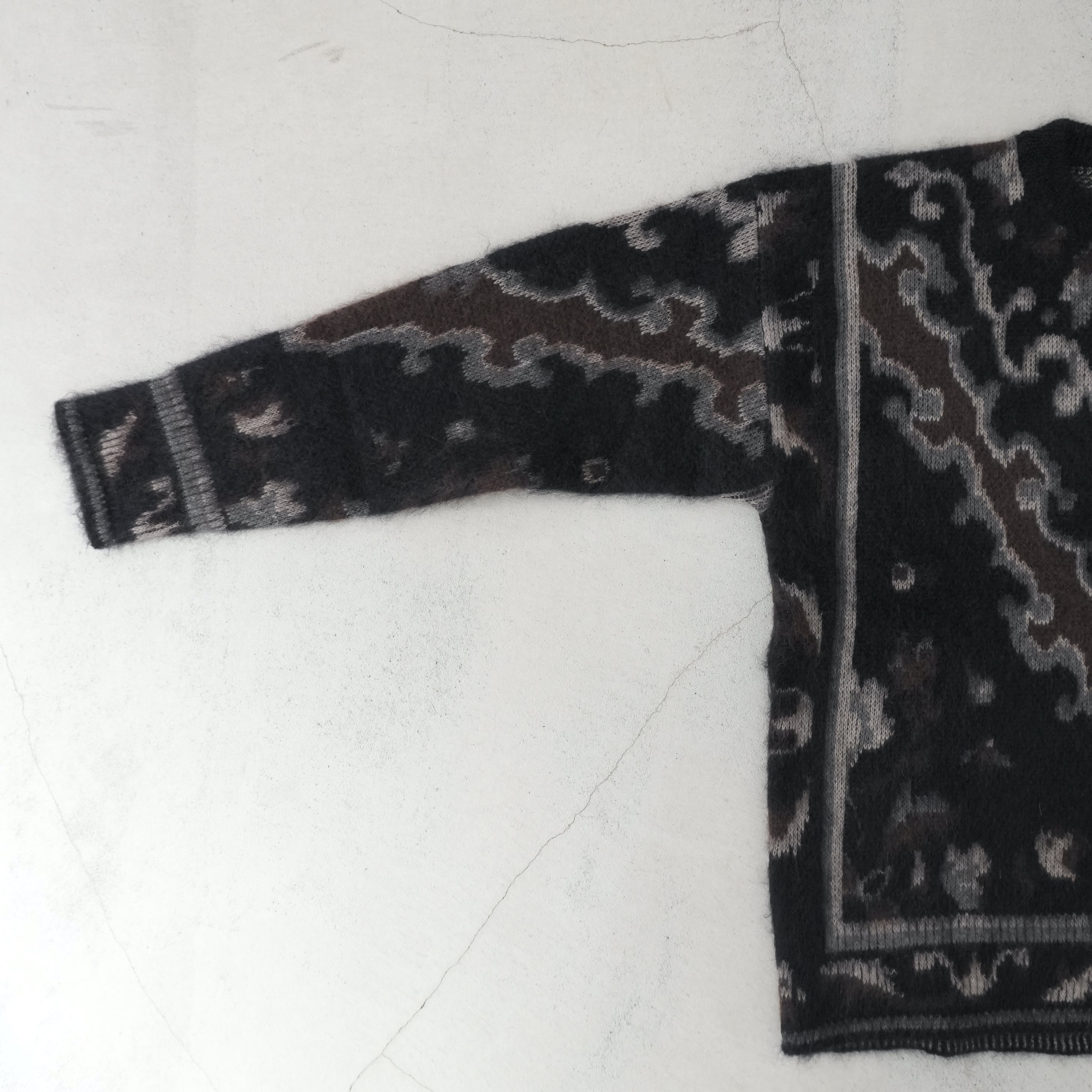 CASHMERE OVERSIZED CARPET SWEATER
