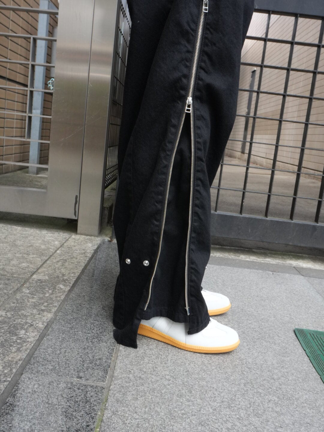 ZIP BAGGY JEANS(NEW MODEL)