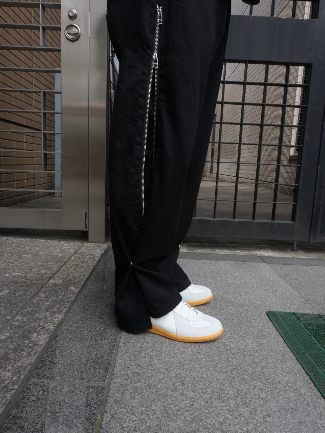 ZIP BAGGY JEANS(NEW MODEL)