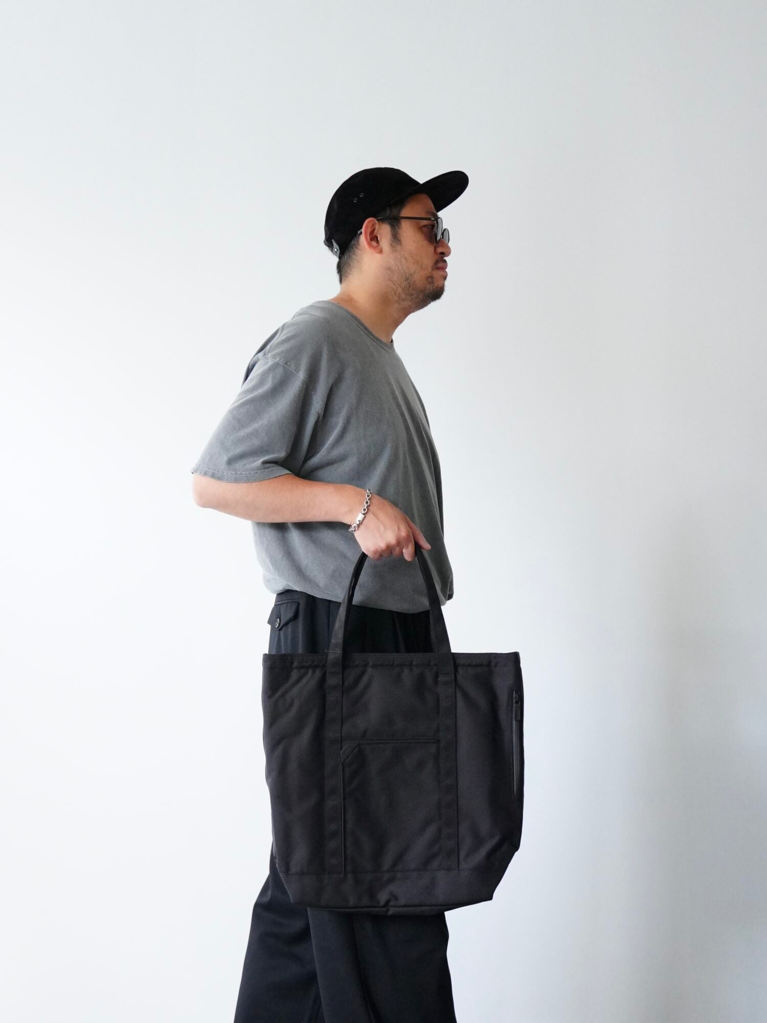 MONOLITH - TOTE OFFICE M