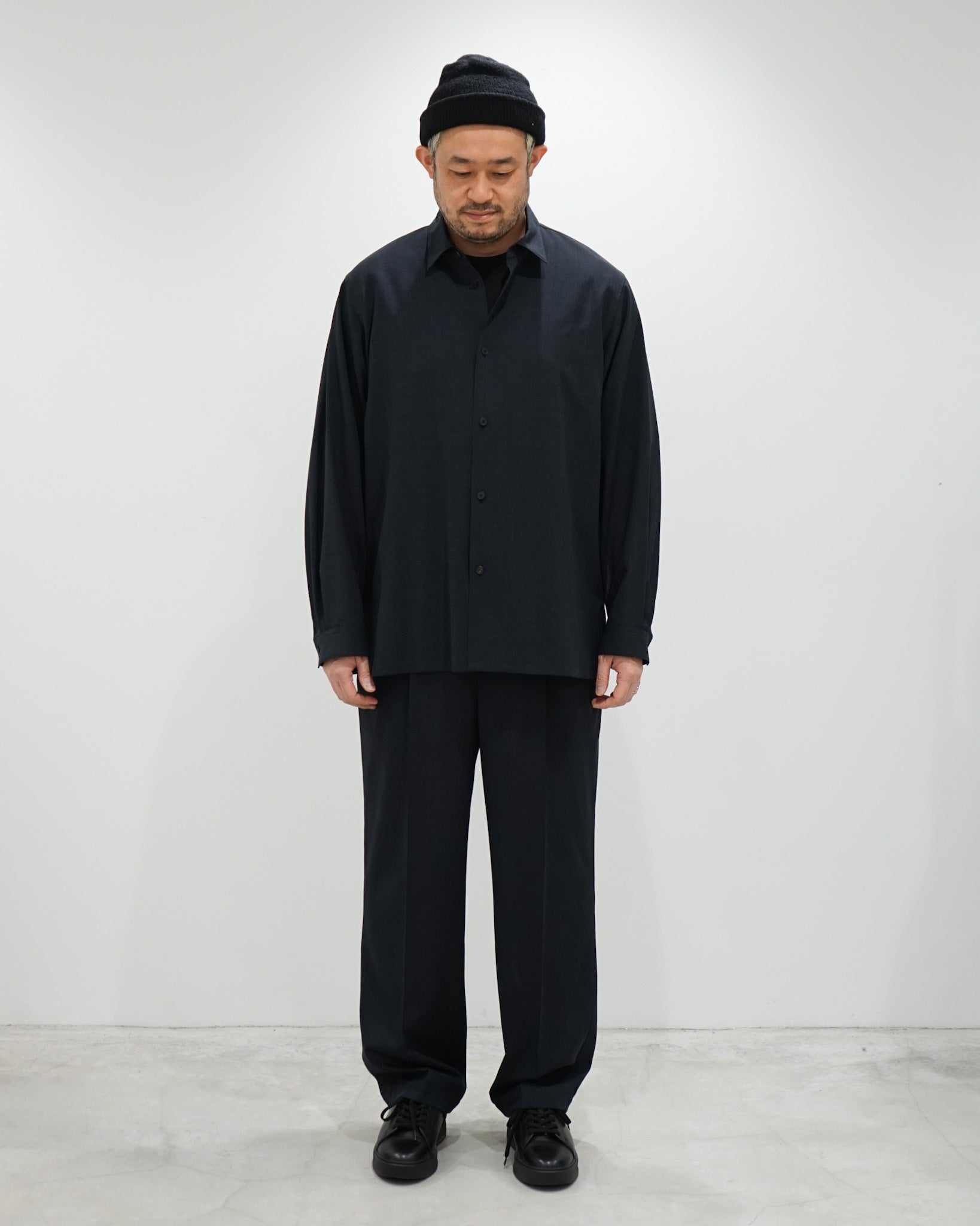 TWIST WOOL GAUZE TWO TUCKED EASY PANTS