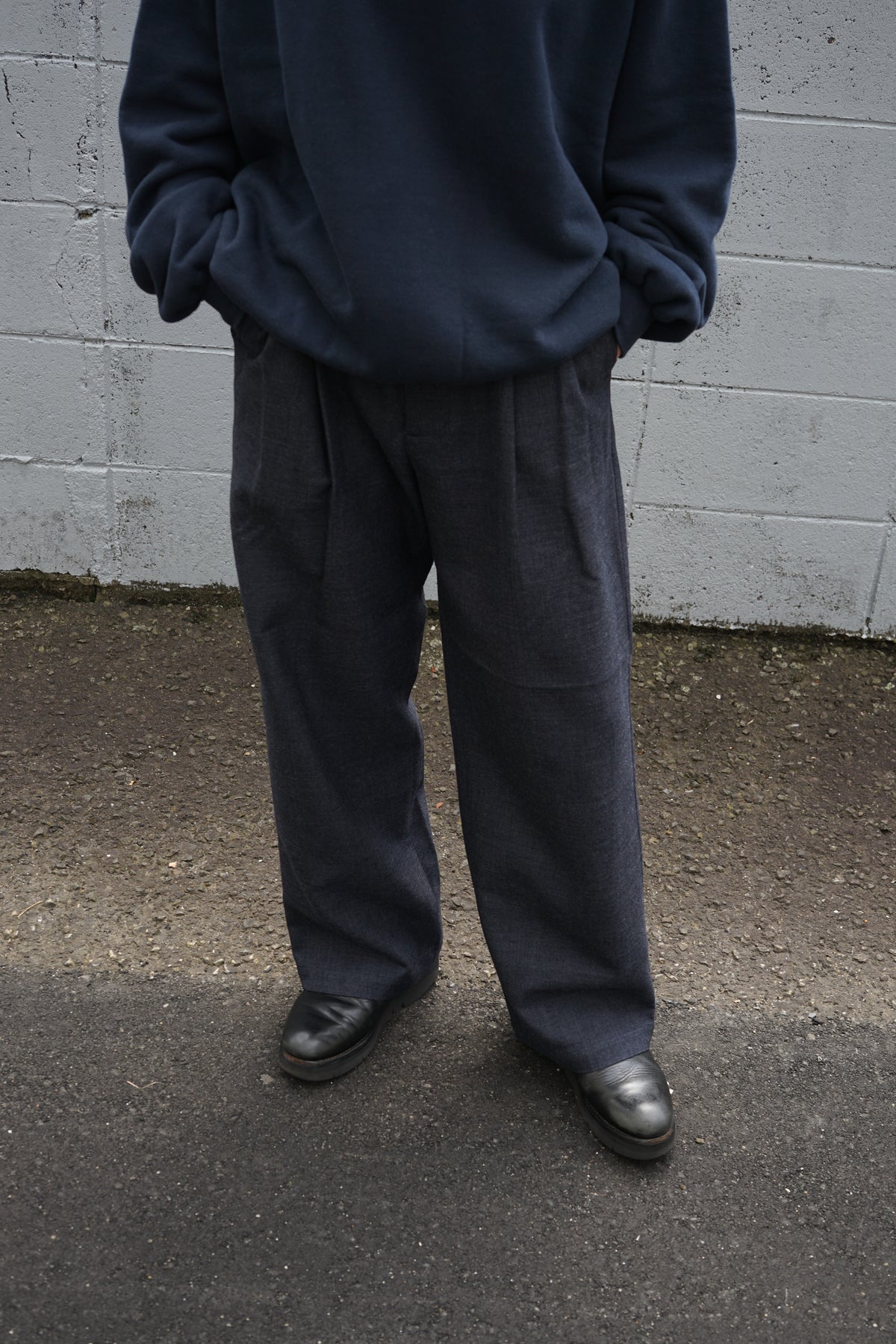 WOOL COTTON 2 TUCK TROUSERS