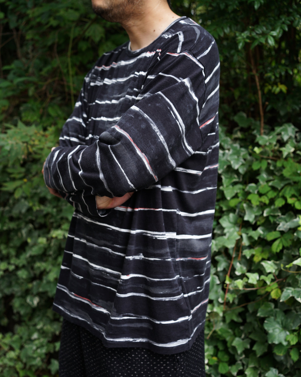 ARTIST BORDER LONG SLEEVE SHIRT