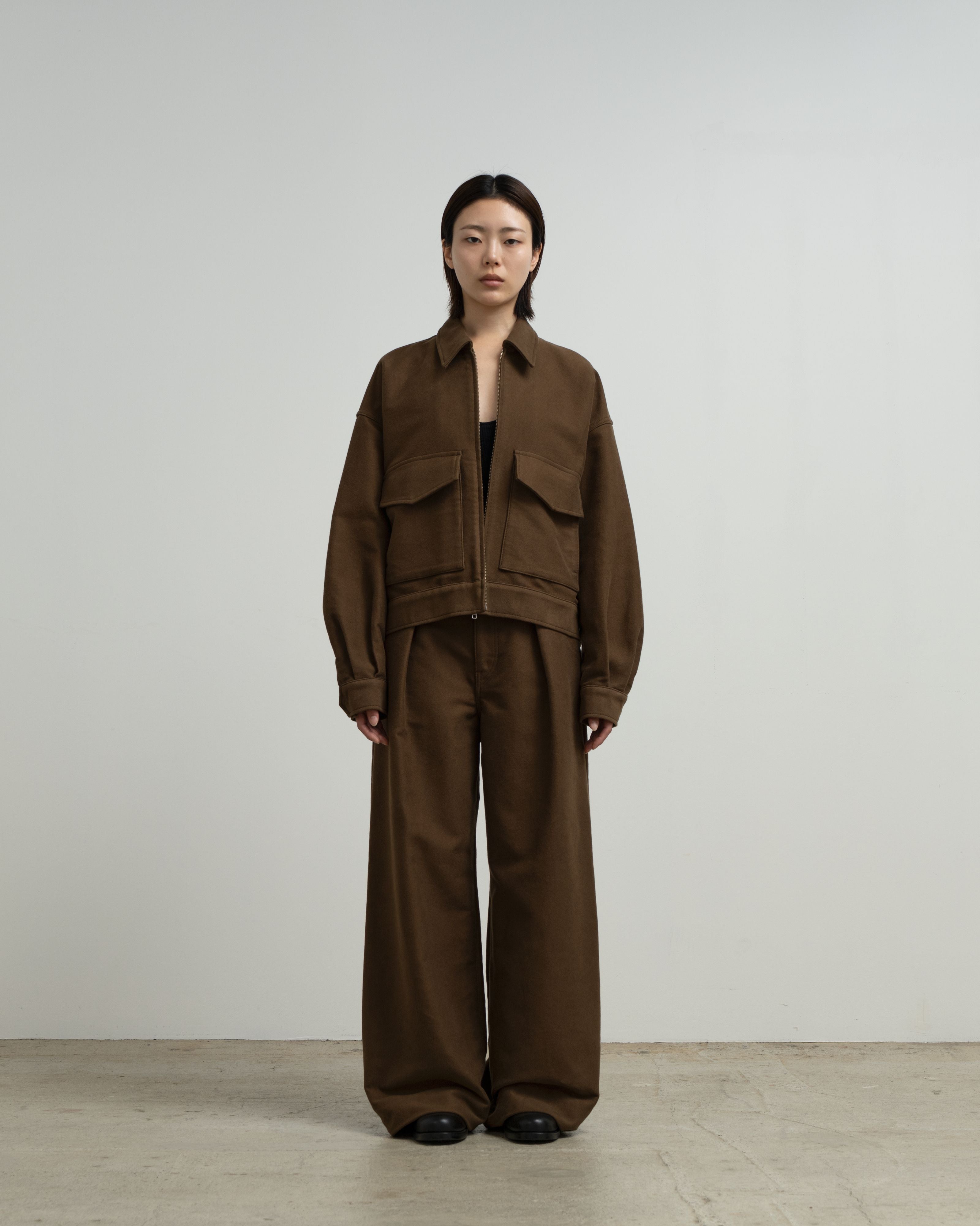 【8/8(土)発売】Cotton Double Serge Two Tuck Wide Pants