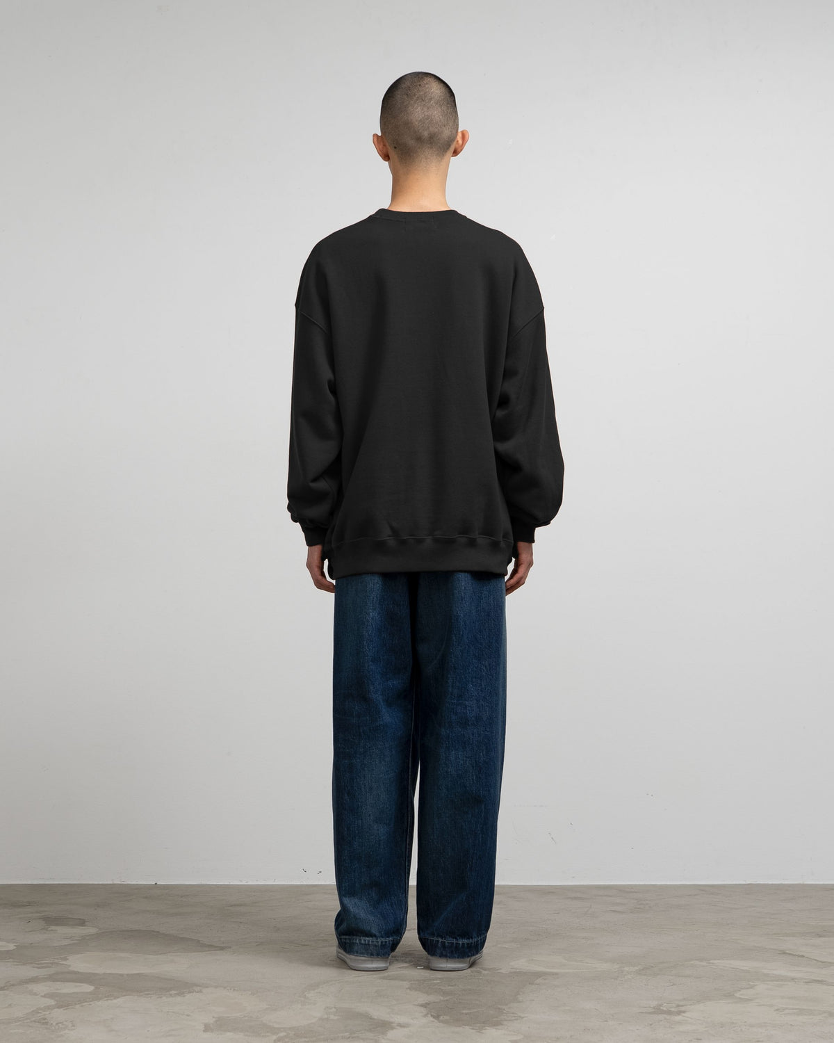 【10/3(土)発売】AZUMA Terry Crew Neck Sweat