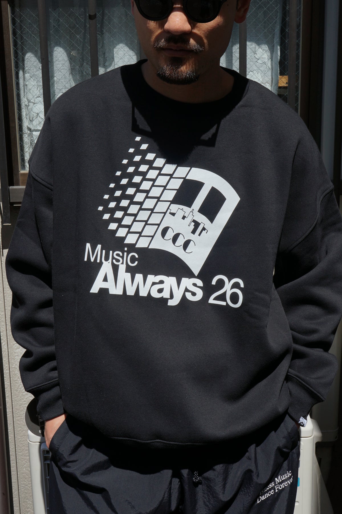 CITY COUNTRY CITY x IS-NESS_SWEATSHIRT_MUSIC ALWAYS
