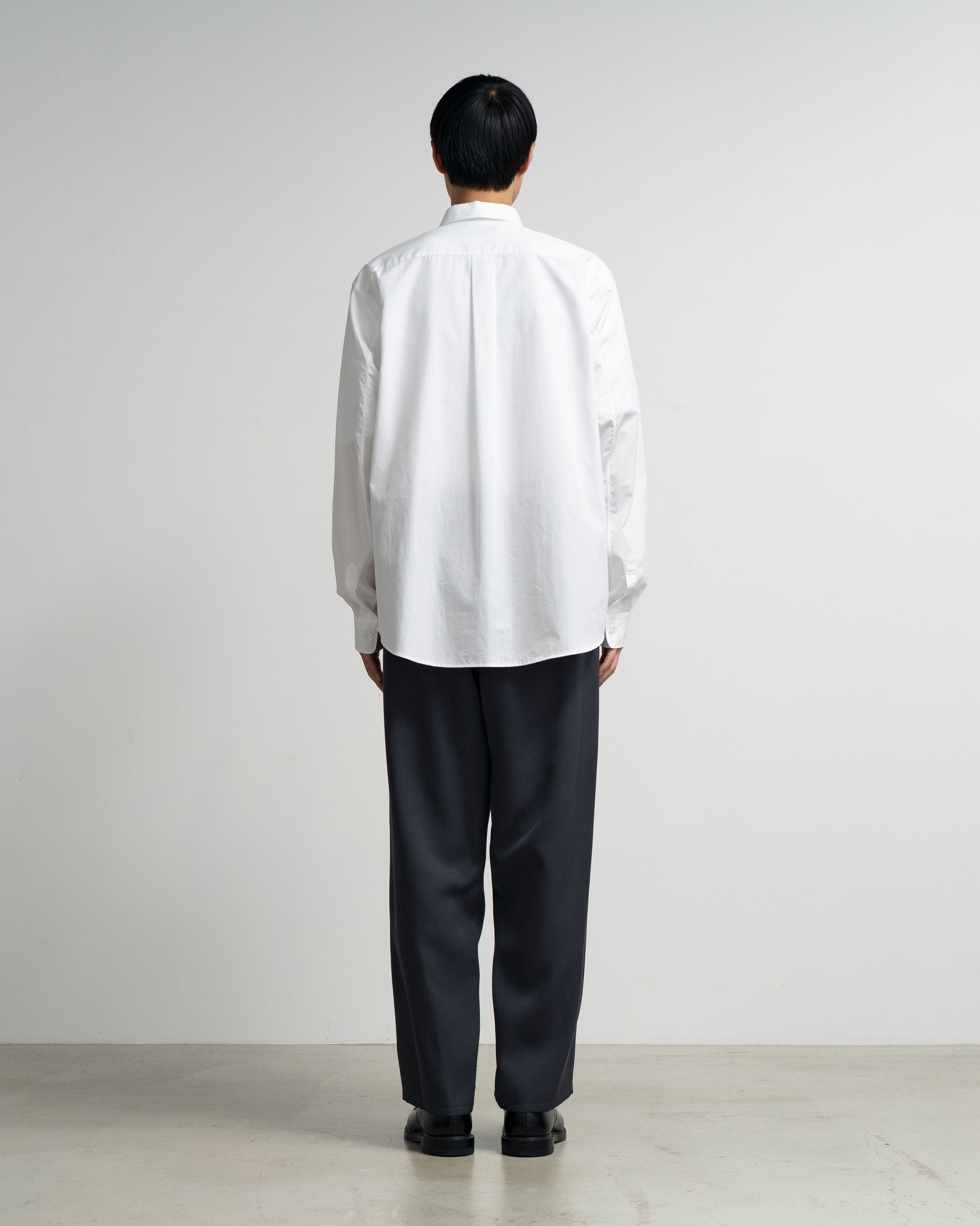 High Count Regular Collar Round Cut Shirt