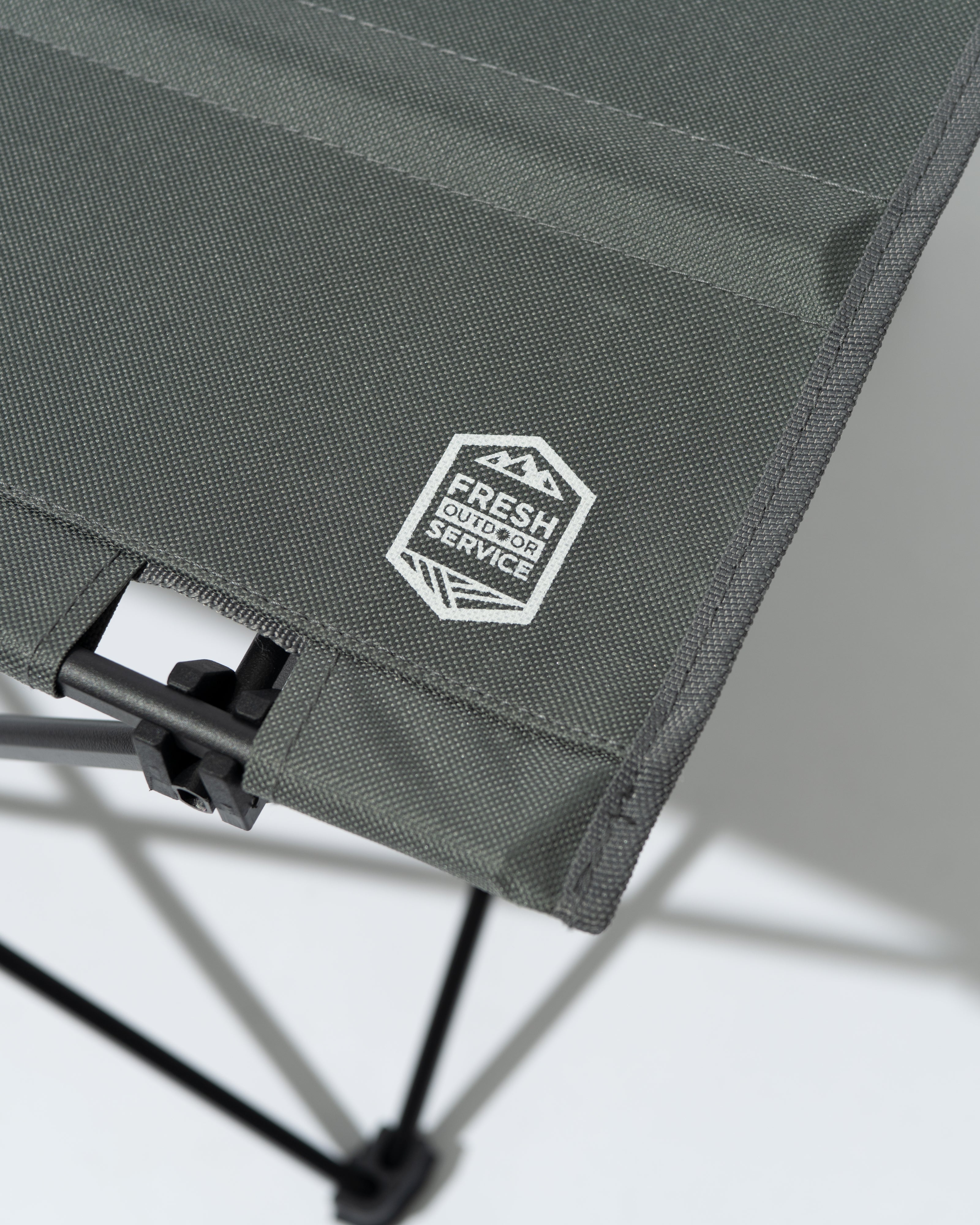 【6/27(土)発売】FOLDING SIDE TABLE