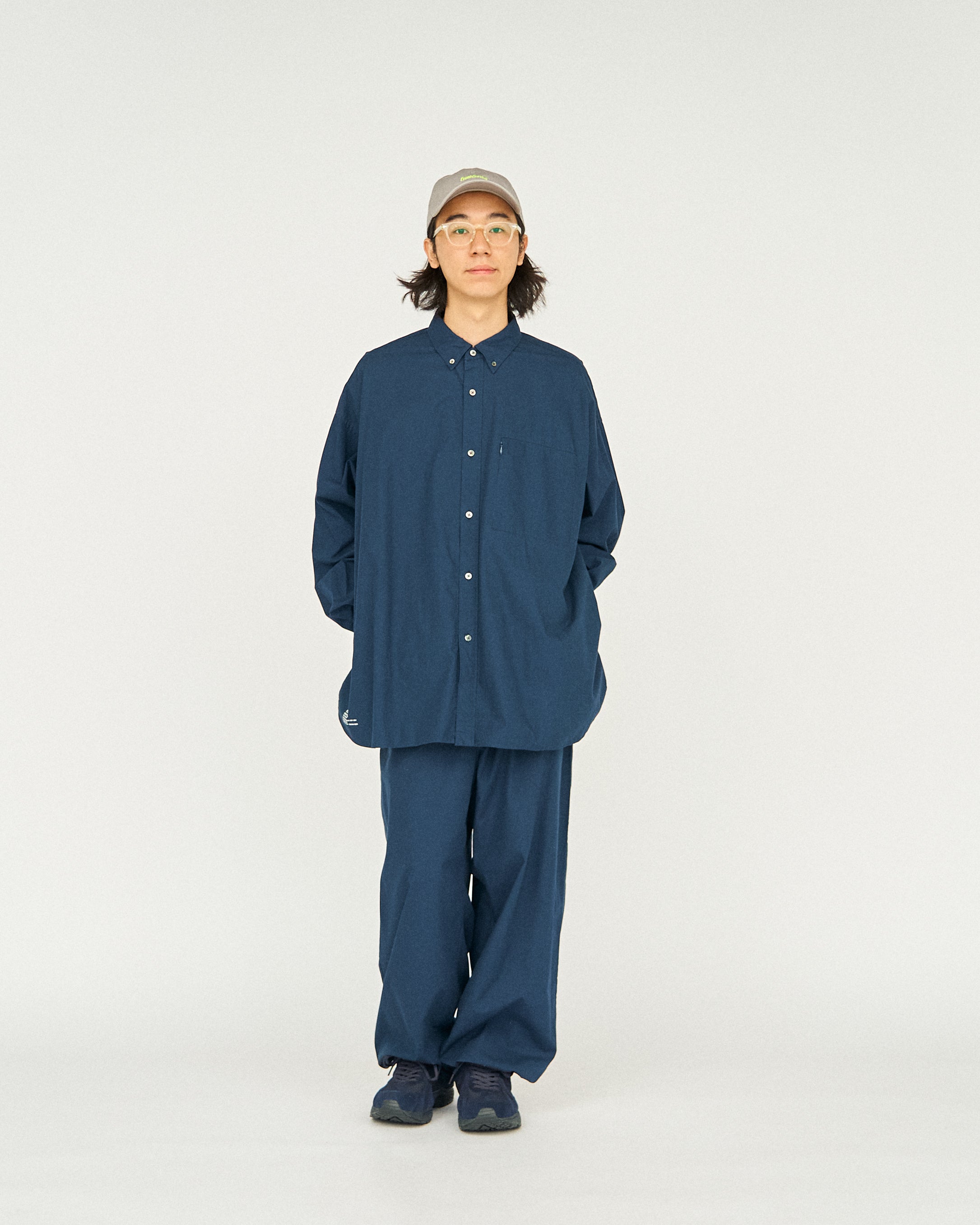 UTILITY OVER PANTS