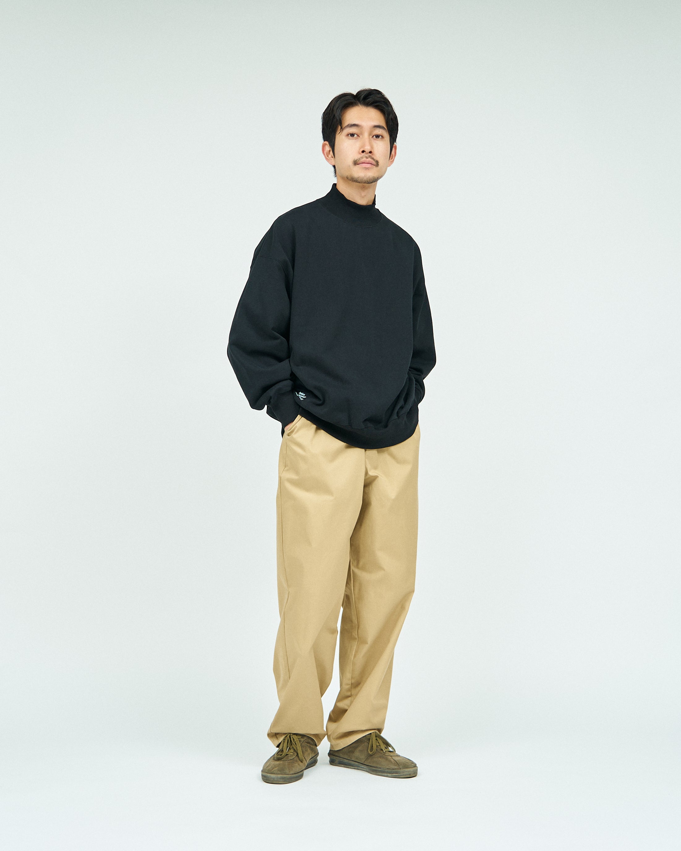 LIGHT OZ MOCK NECK SWEAT
