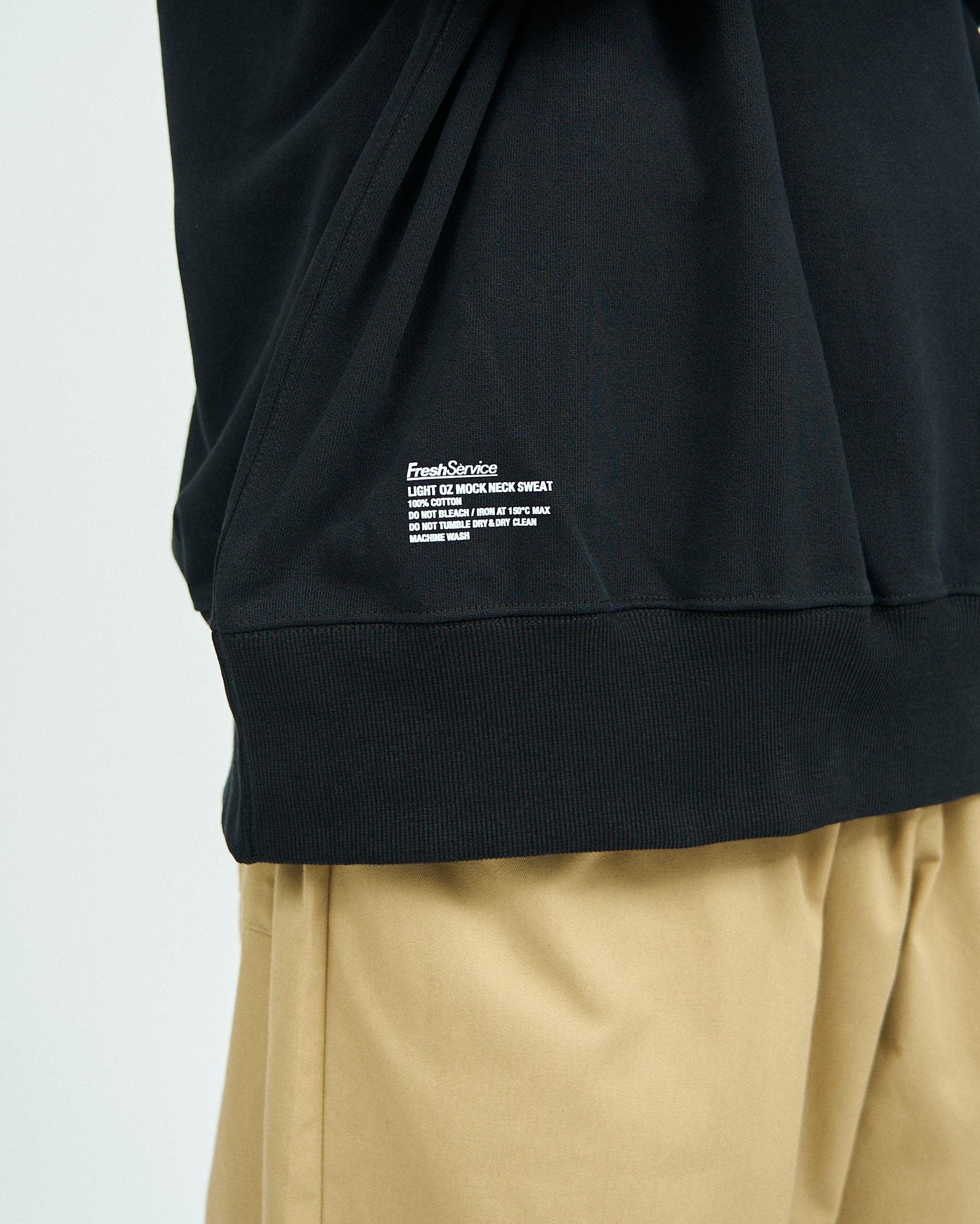 LIGHT OZ MOCK NECK SWEAT
