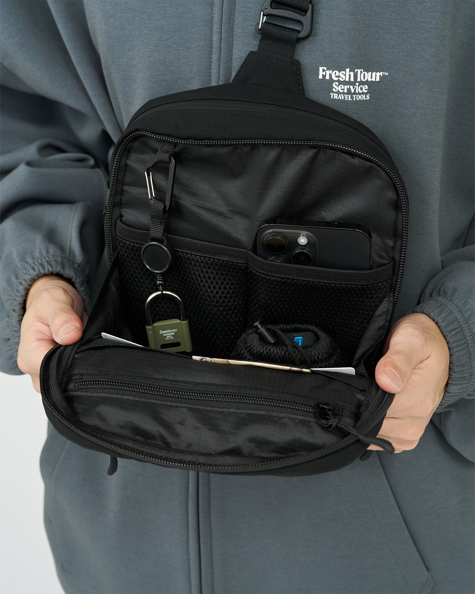 UTILITY SLING BAG