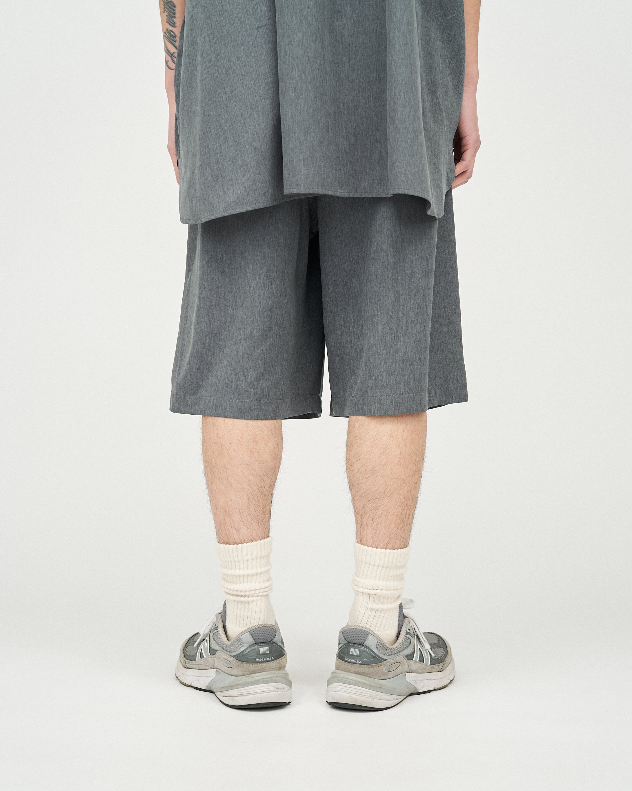 【6/20(土)発売】COOLFIBER TWO TUCK EASY SHORTS