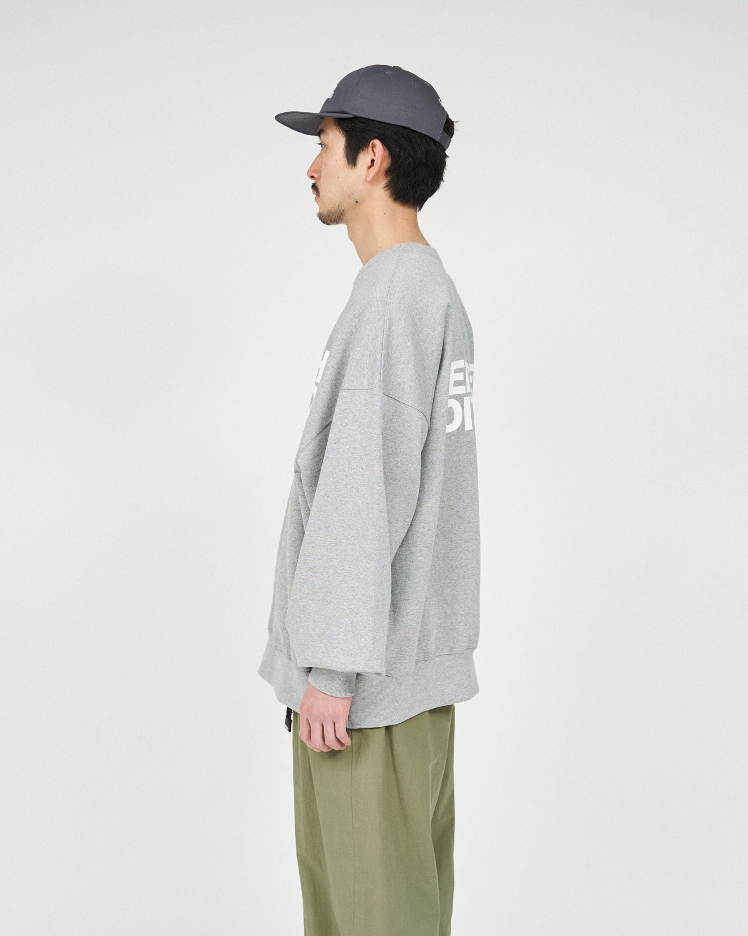 FE & FS LIGHT OZ CREW NECK SWEAT