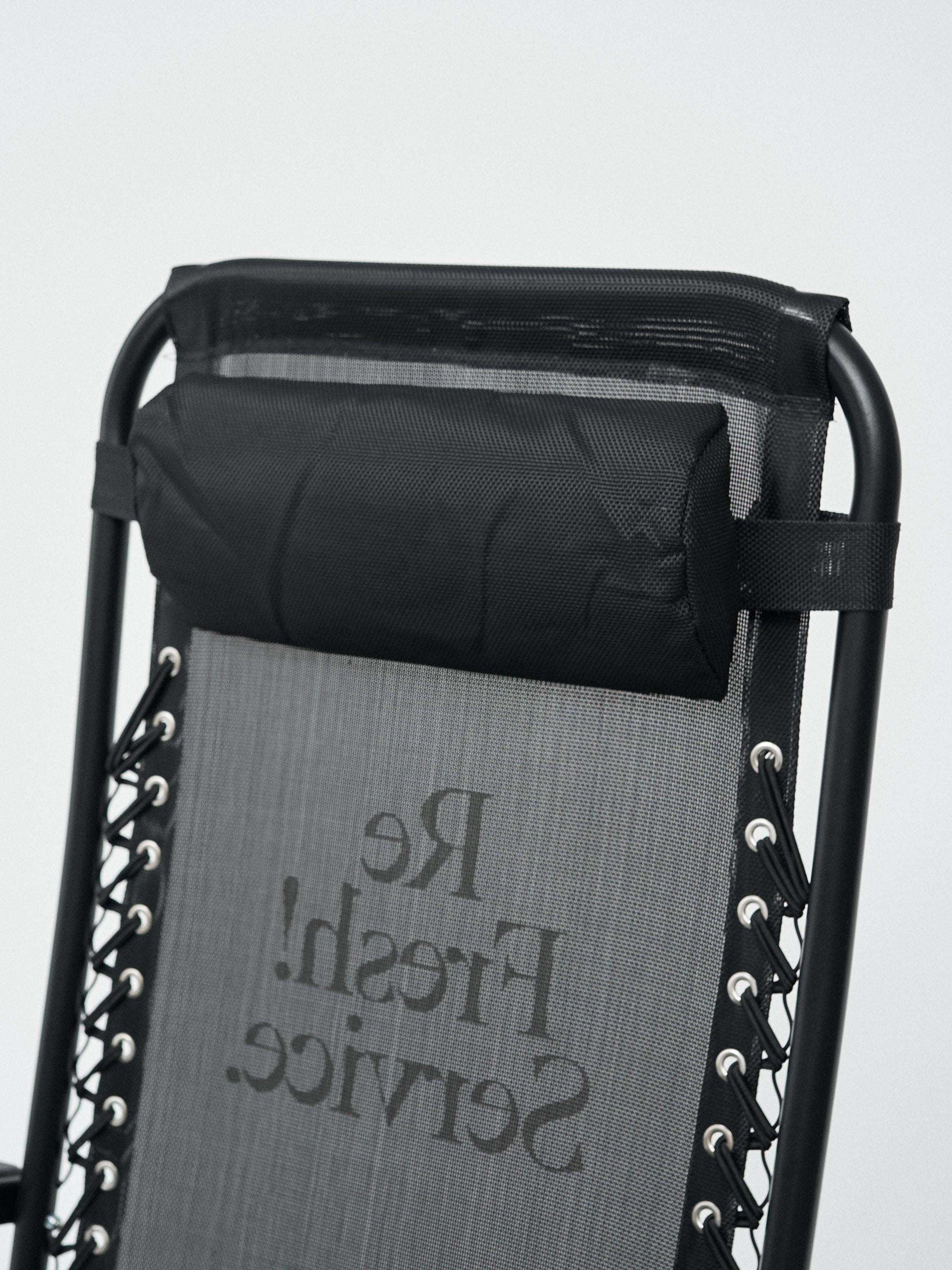 FOLDING RECLINER CHAIR