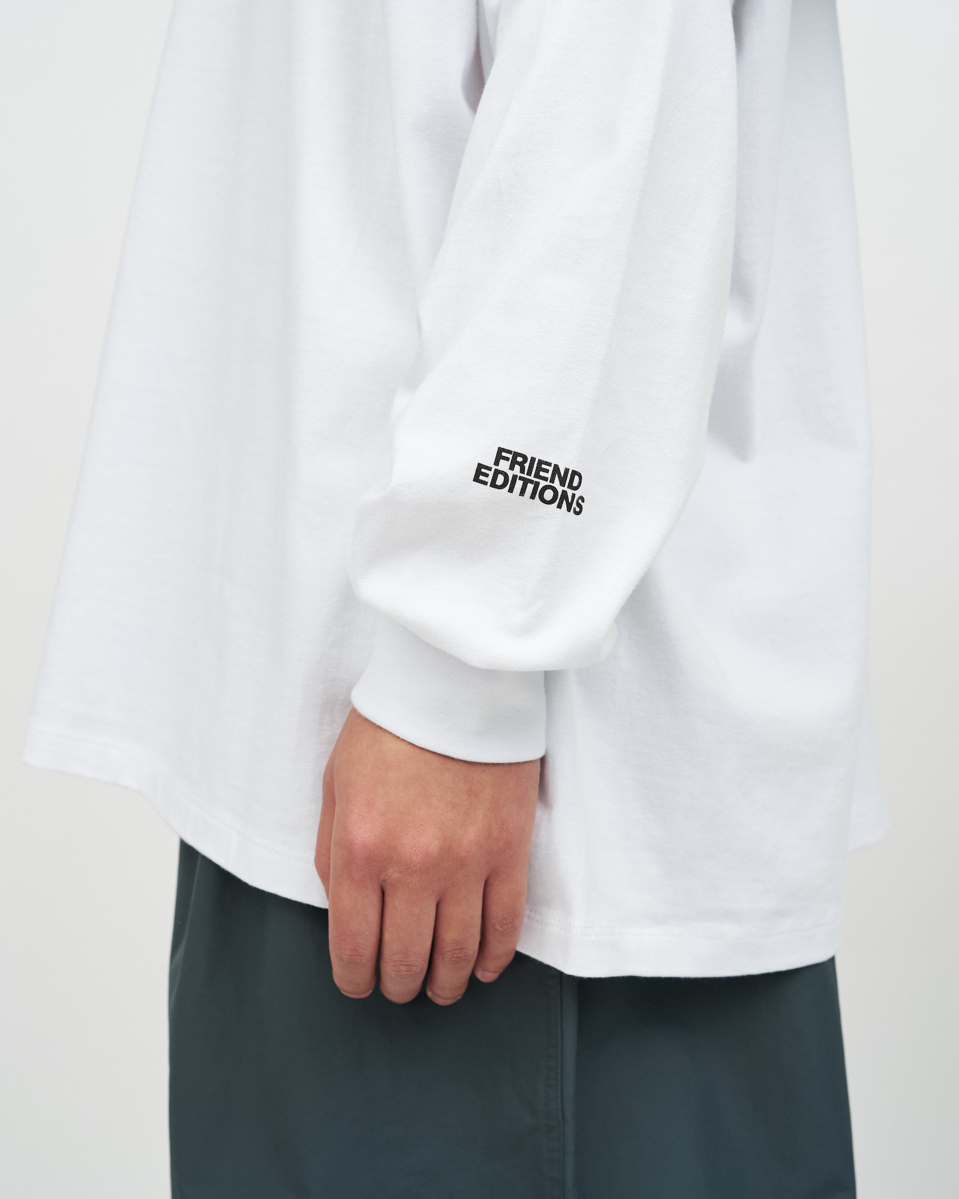 【3/14(土)発売】FRIEND EDITIONS CORPORATE L/S TEE“NYC x TYO”