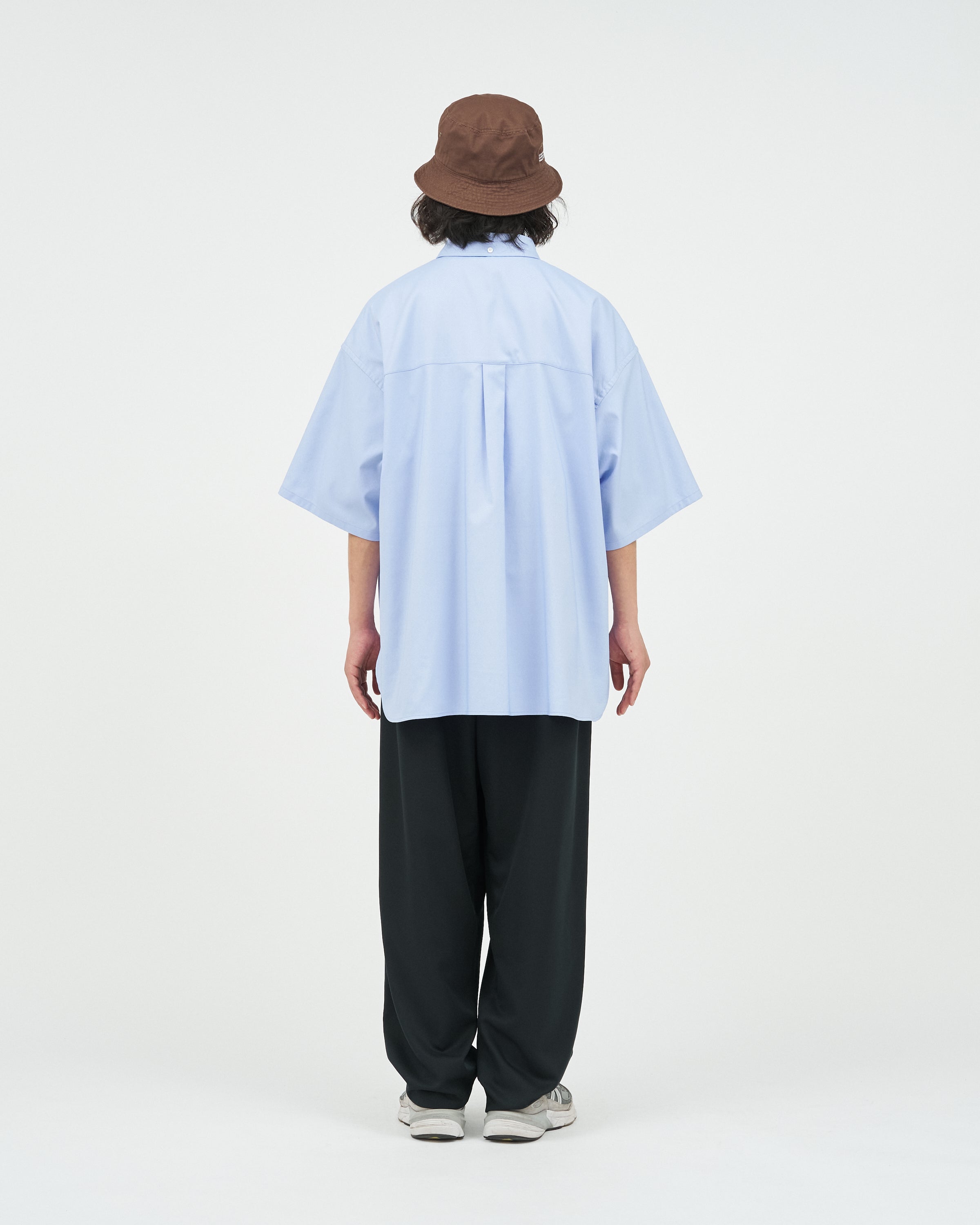 DRY OXFORD CORPORATE S/S B.D SHIRT