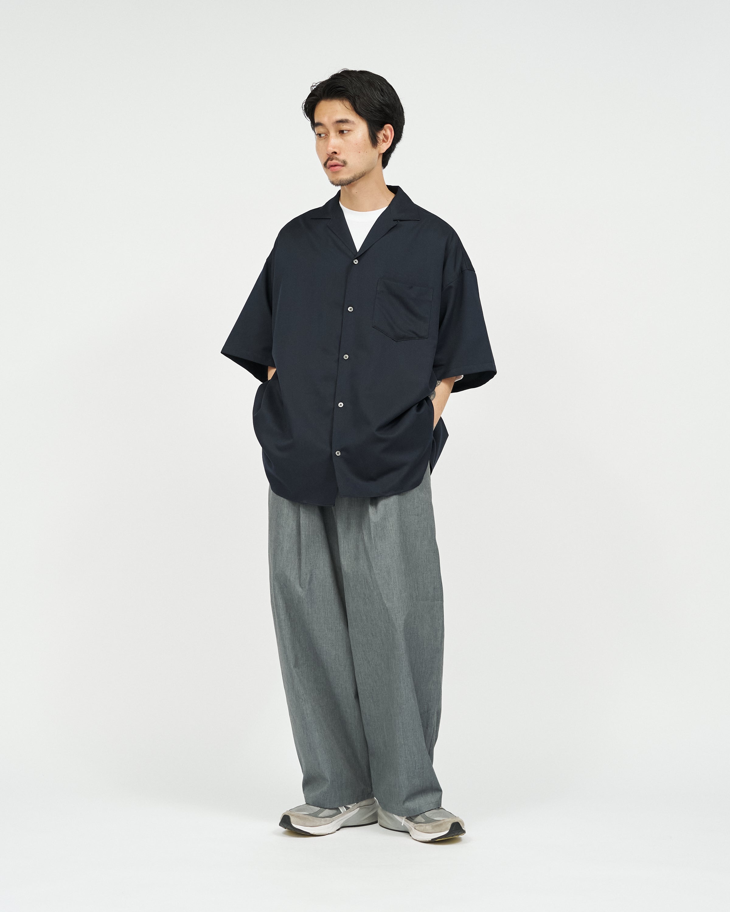 【5/30(土)発売】CORPORATE WIDE EASY PANTS