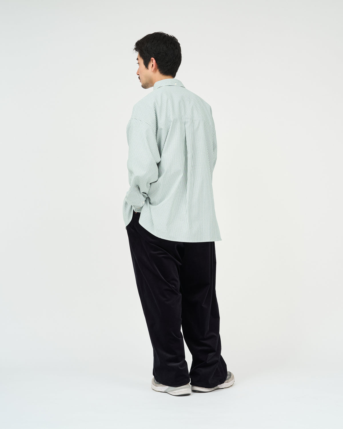 【10/3(土)発売】AIR CORDUROY WIDE TROUSERS
