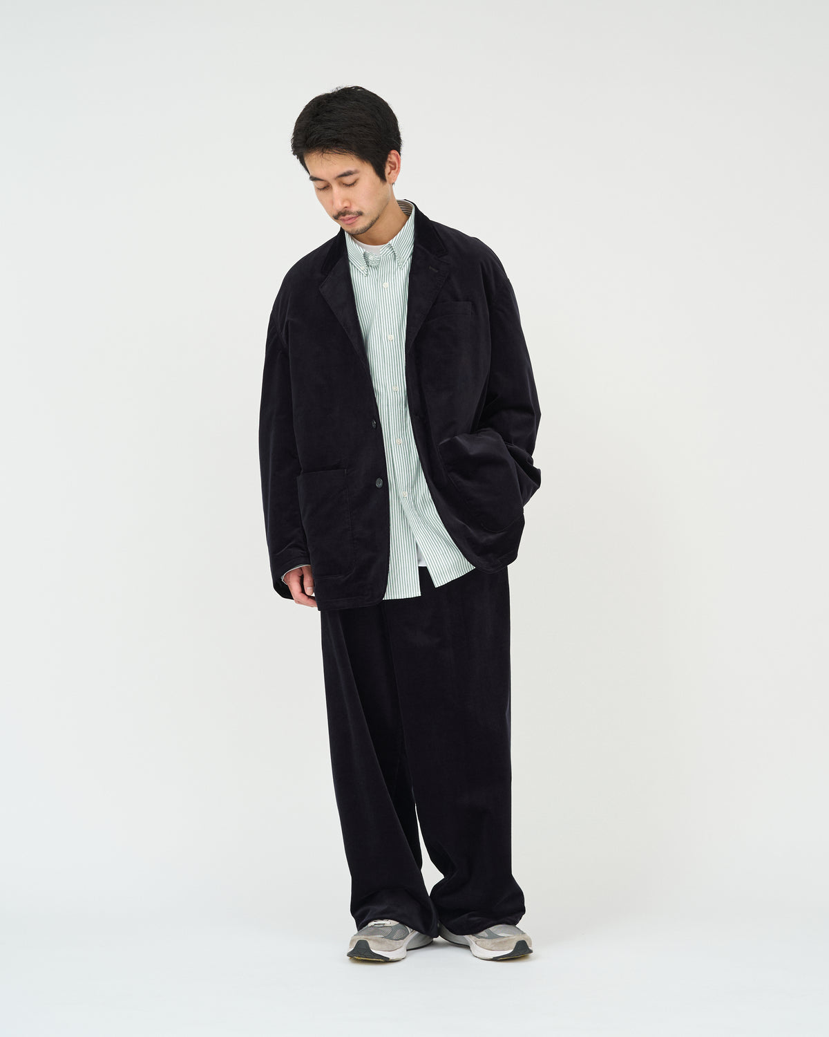 【10/3(土)発売】AIR CORDUROY WIDE TROUSERS