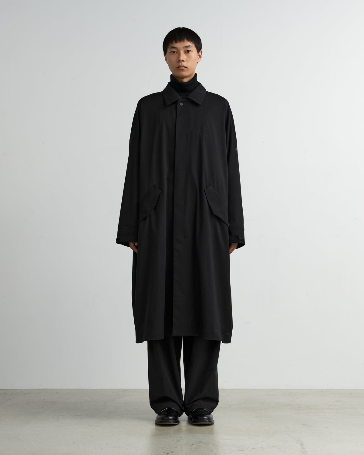 【10/24(土)発売】DESCENTE for Graphpaper Wide Coat