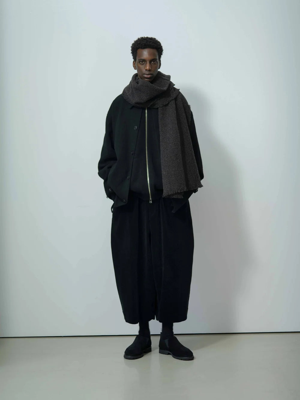 【9/4(金)発売】LIVING PANTS