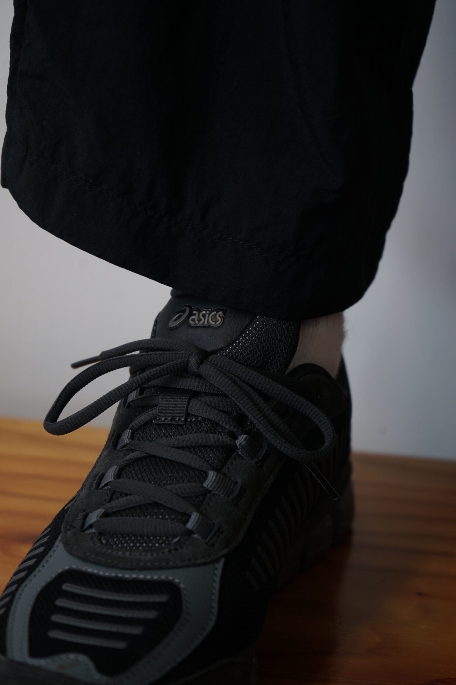 GEL-QUANTUM 360 I AMP'BLACK/GRAPHITE GREY'