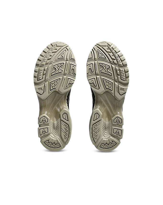 【25AW】GEL-NIMBUS 10.1 GTX Black/Pepper