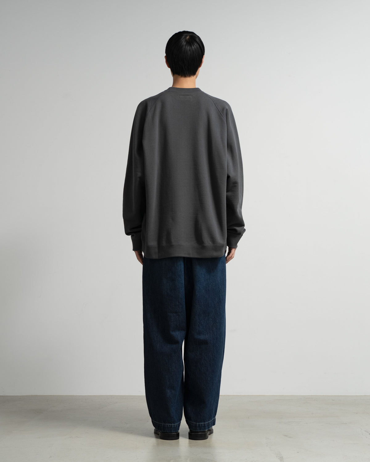 【10/17(土)発売】LOOPWHEELER for Graphpaper Raglan Sweat
