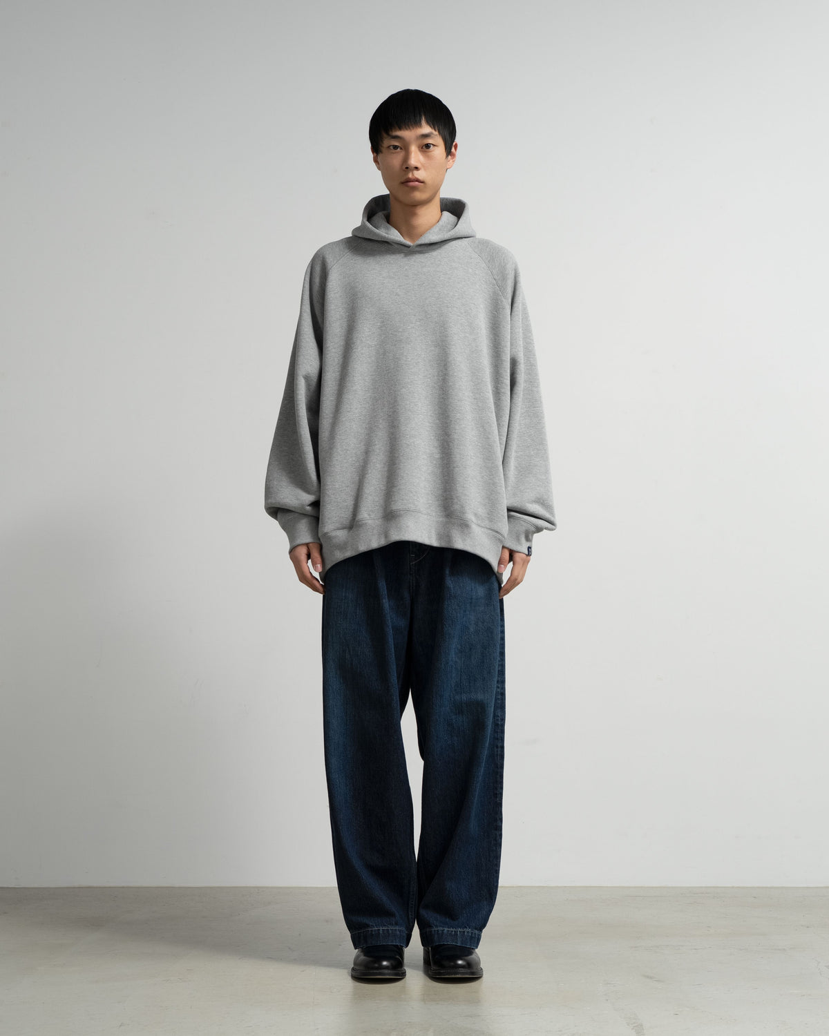 【10/17(土)発売】LOOPWHEELER for Graphpaper Sweat Parka
