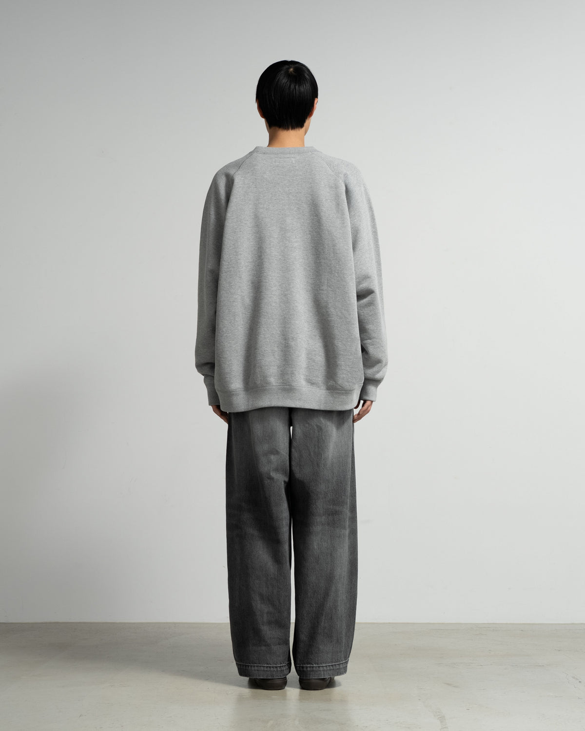 【10/17(土)発売】LOOPWHEELER for Graphpaper Raglan Sweat