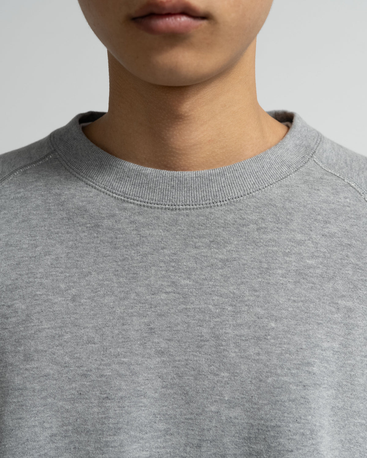 【10/17(土)発売】LOOPWHEELER for Graphpaper Raglan Sweat
