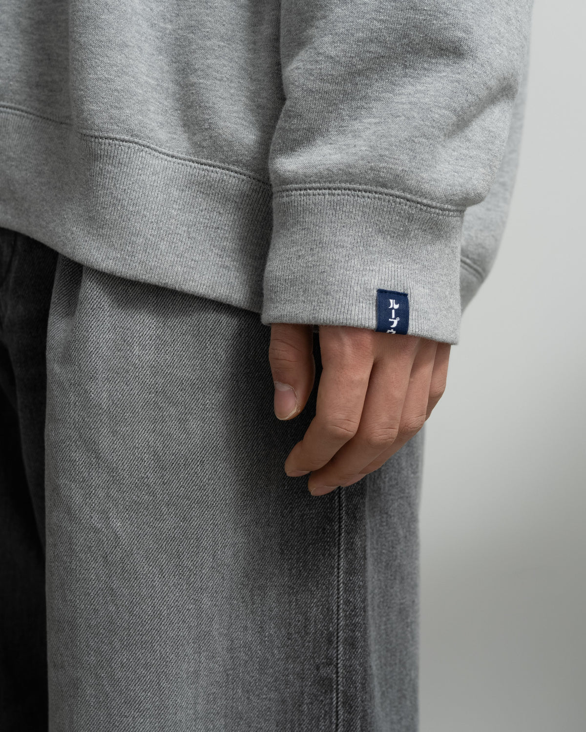 【10/17(土)発売】LOOPWHEELER for Graphpaper Raglan Sweat