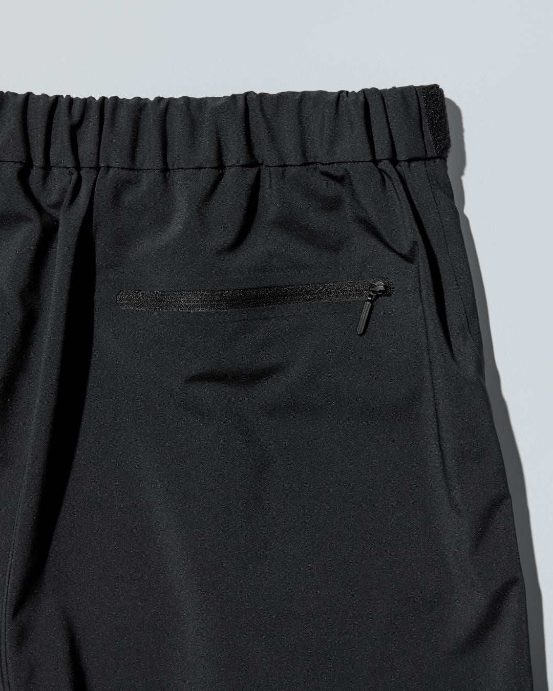 【10/24(土)発売】DESCENTE for Graphpaper Chef Track Pants