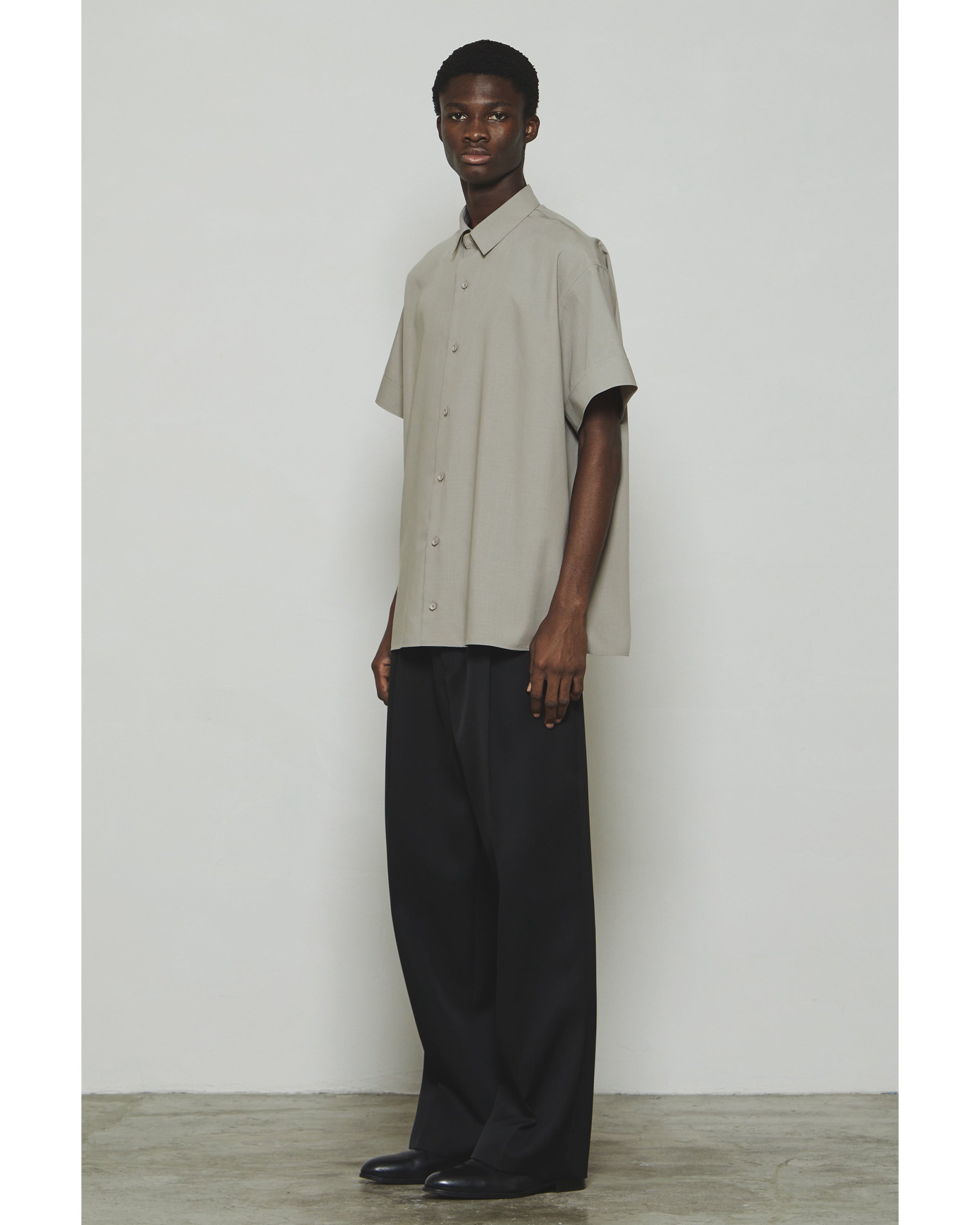 THE RERACS - THE PERFECT SHIRT SHORT SLEEVE